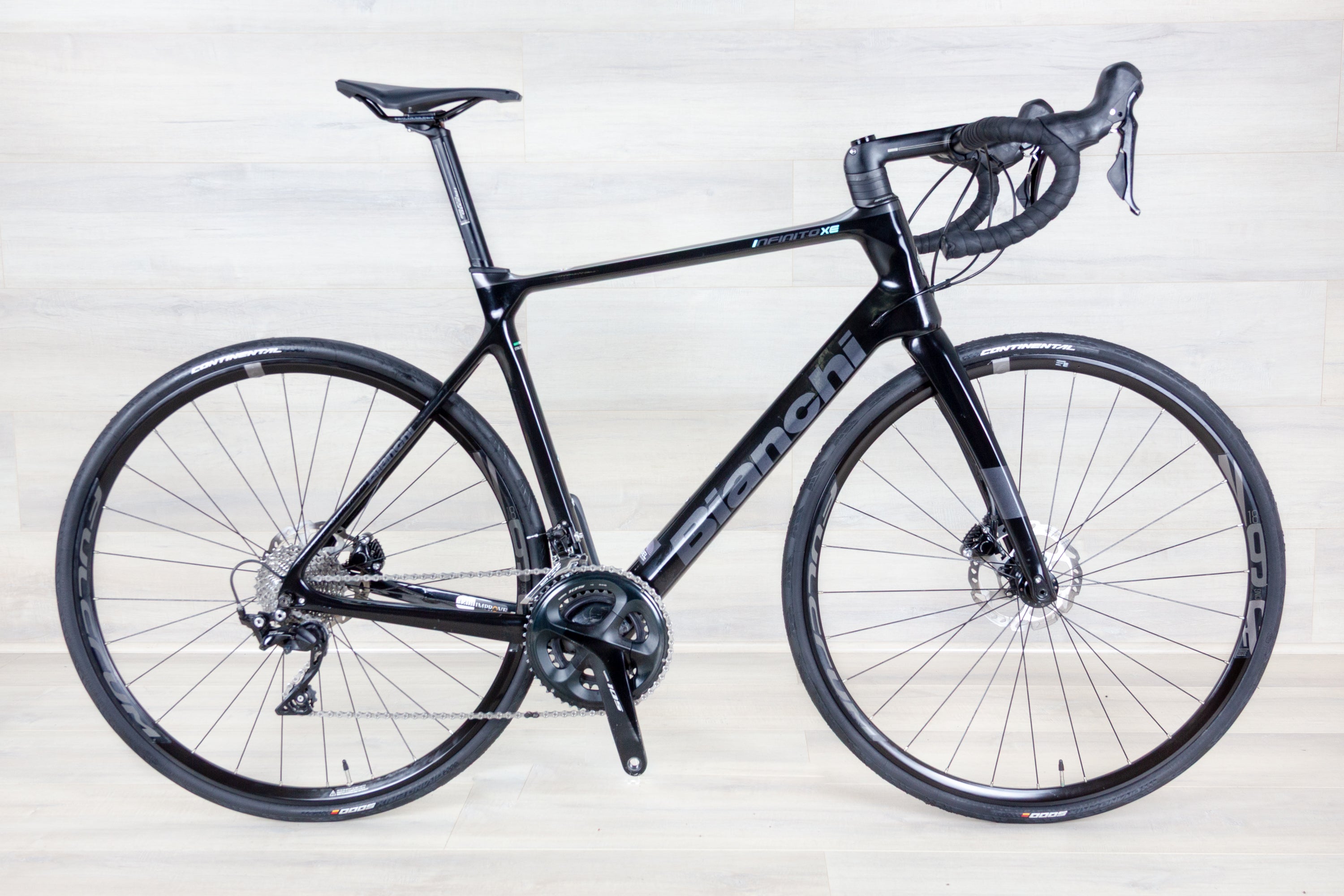 bianchi black road bike Bianchi Infinito XE