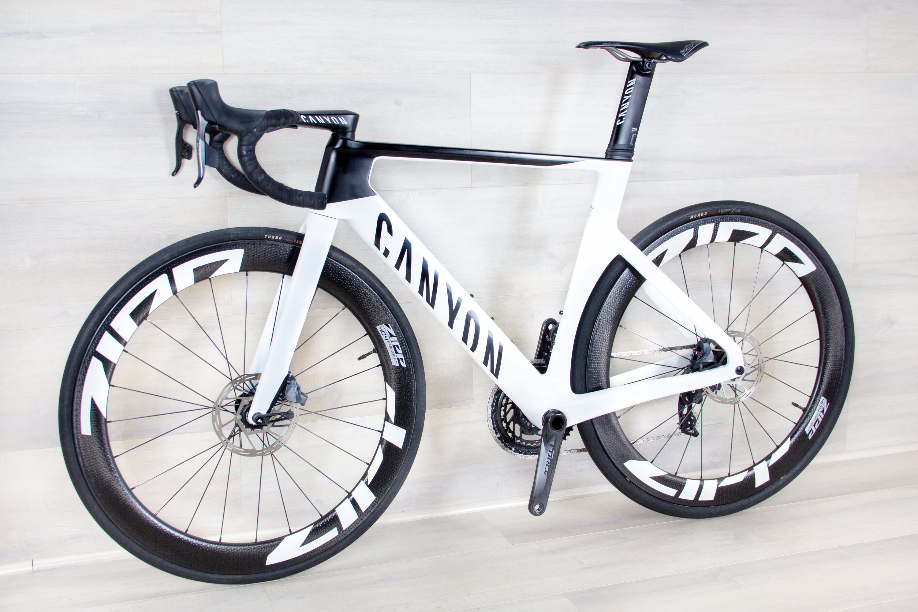 Canyon Aeroad CF SLX - 2023, Medium
