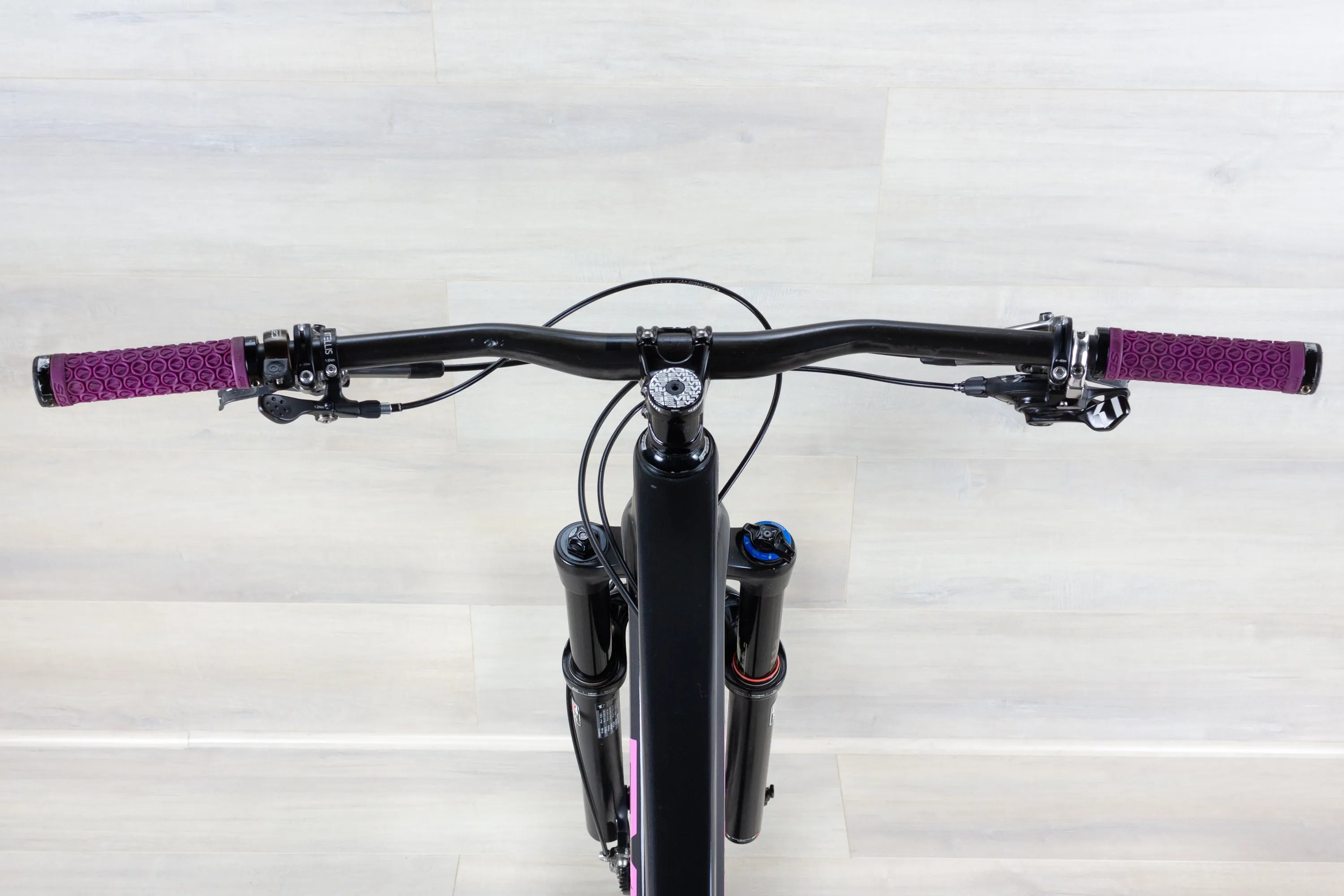 Evil Following 29er - 2018, Small