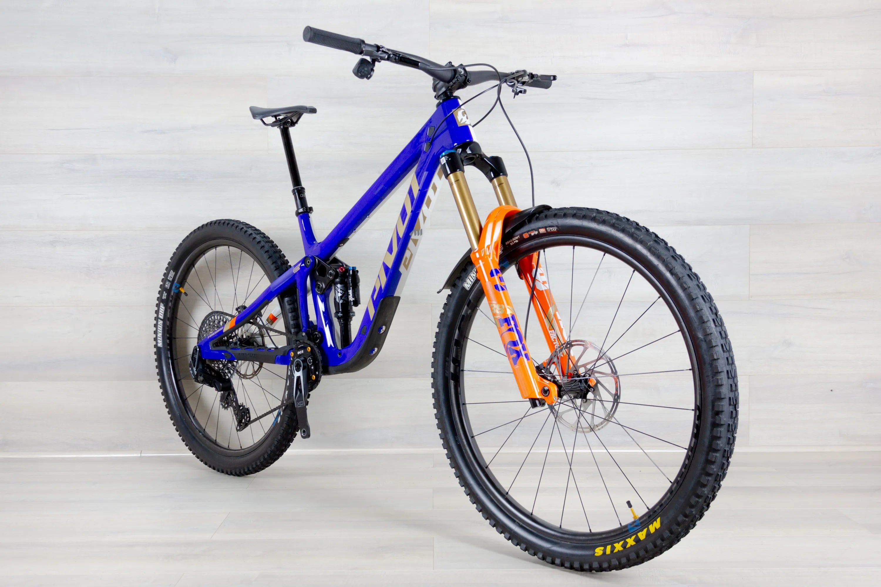 Pivot Firebird Pro X0 Eagle Transmission Bike PFR limited edition - 2024-25, Medium