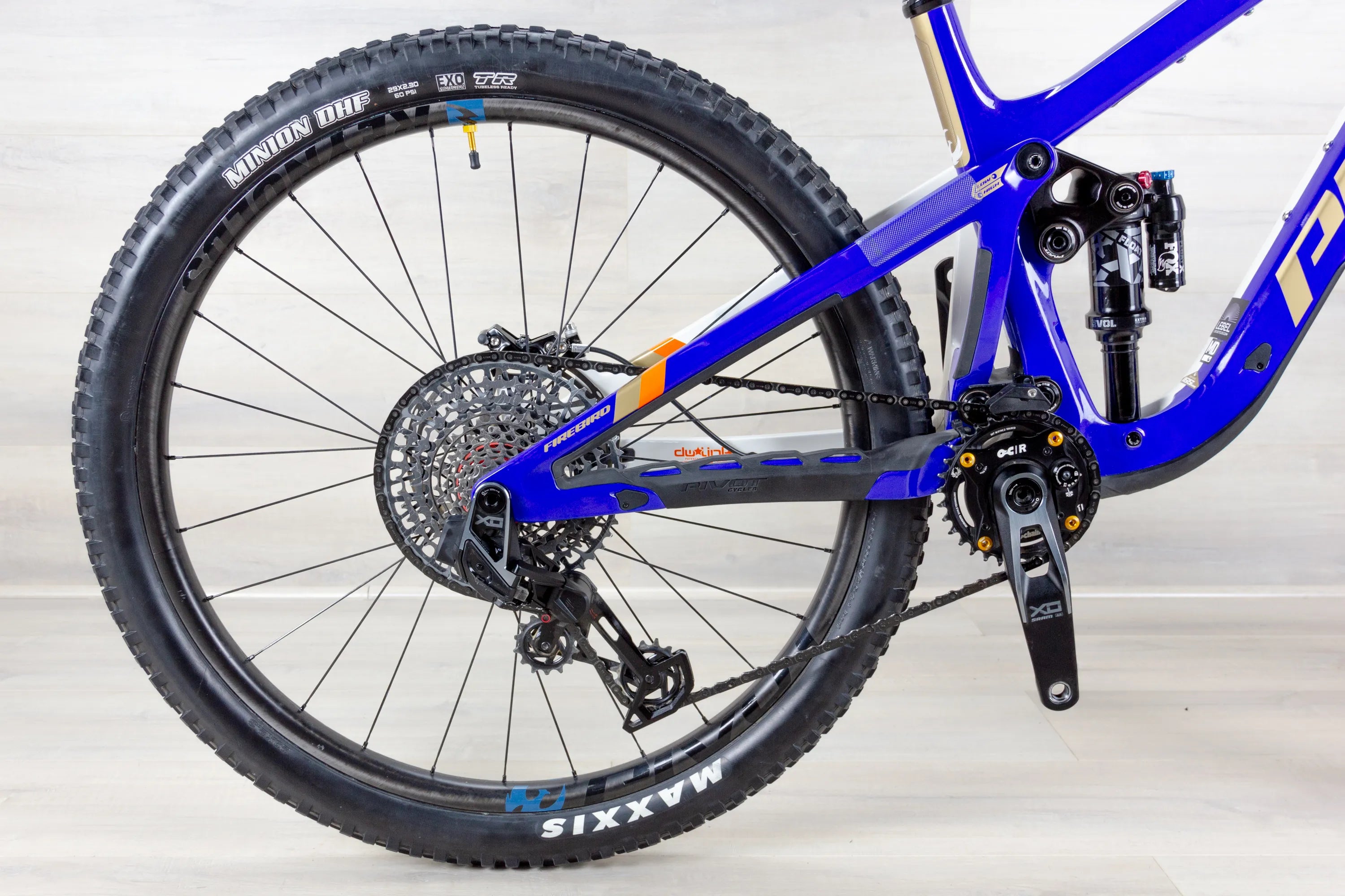 Pivot Firebird Pro X0 Eagle Transmission Bike PFR limited edition - 2024-25, Medium