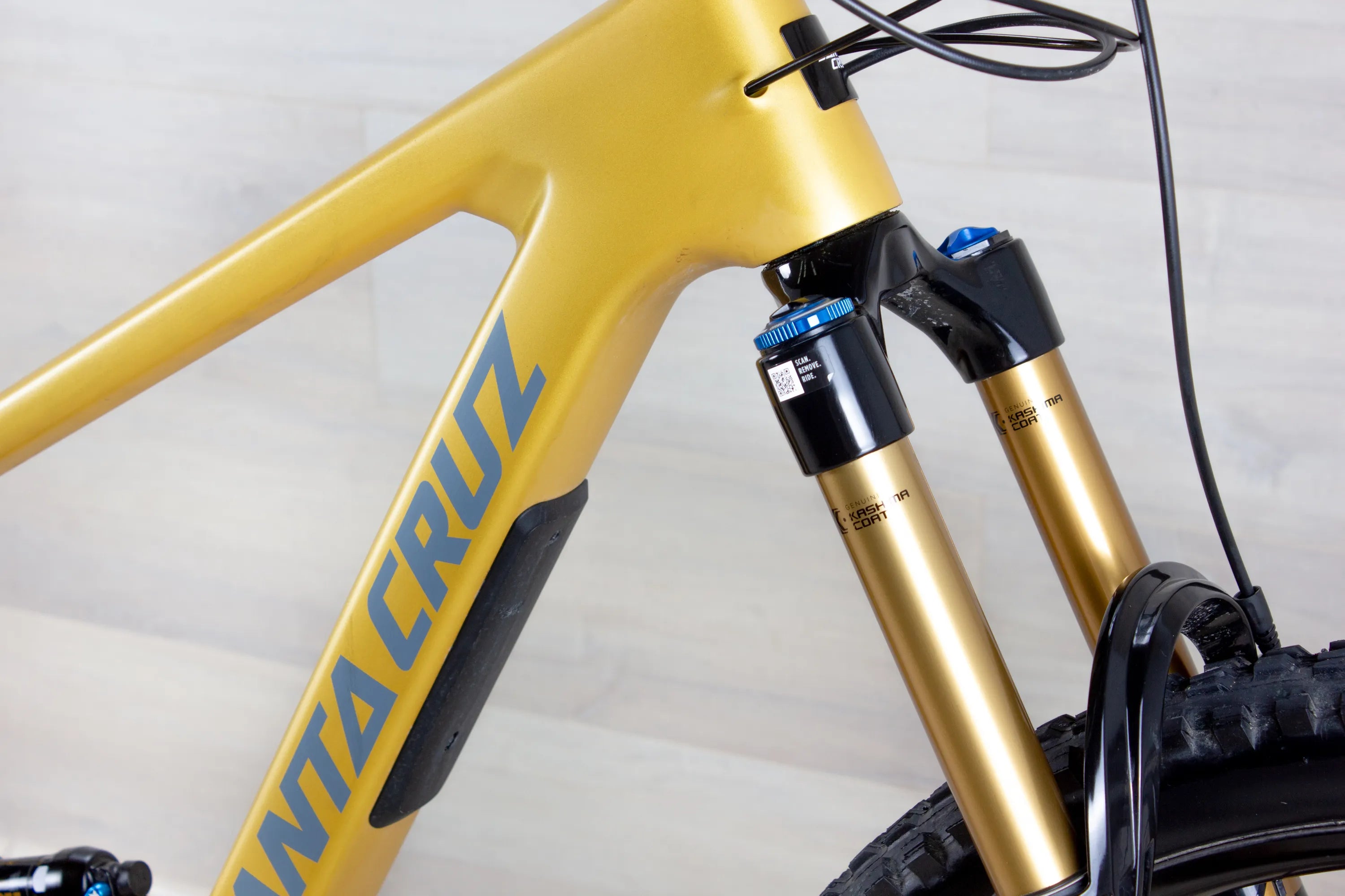 Santa Cruz Bronson C - 2023, Large
