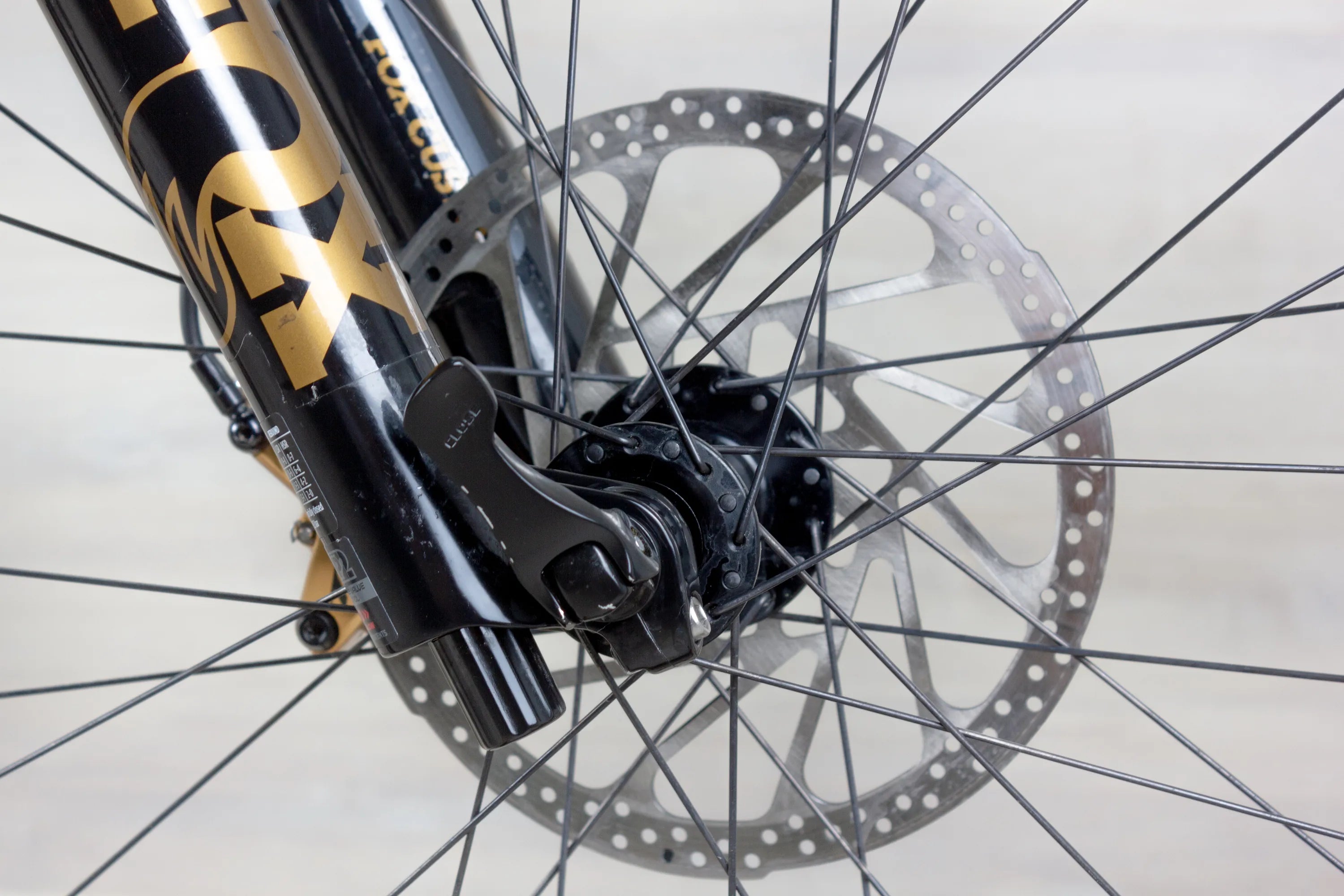 Santa Cruz Bronson C - 2023, Large