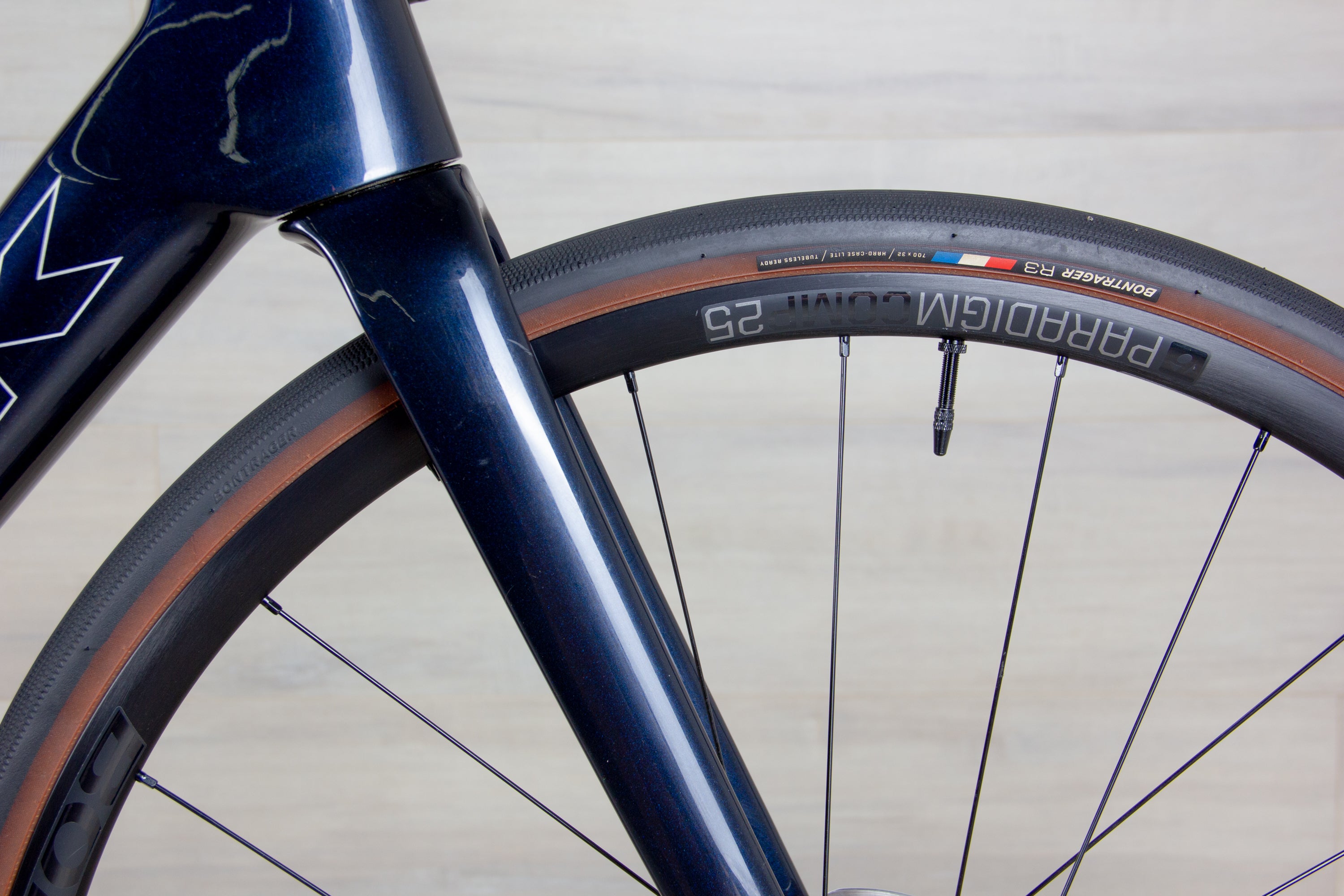 Trek Domane SL6 - 2024-25, 54 cm