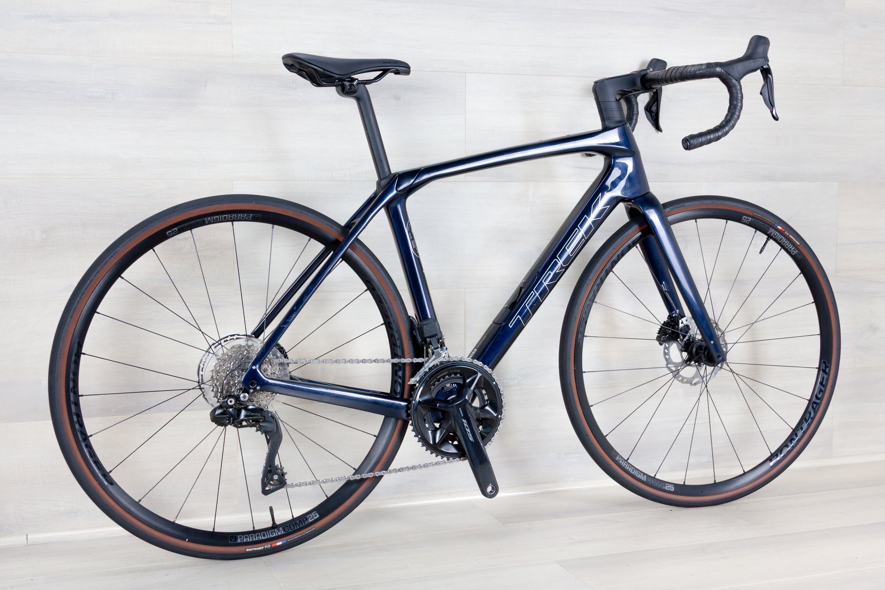 Trek Domane SL6 - 2024-25, 54 cm