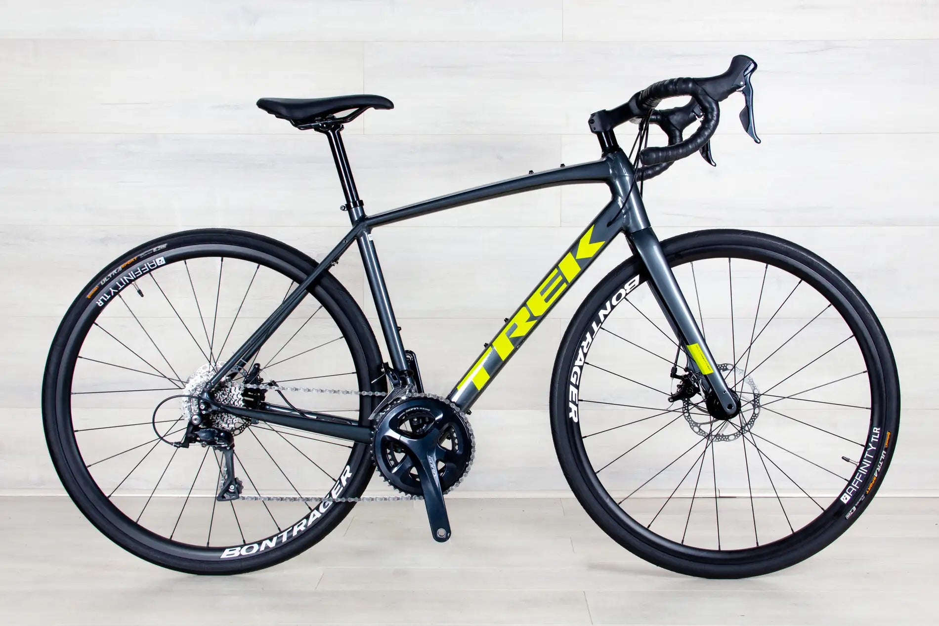 Trek Domane AL 3 Gen 3 Lithium Grey/Trek Black Size 54
