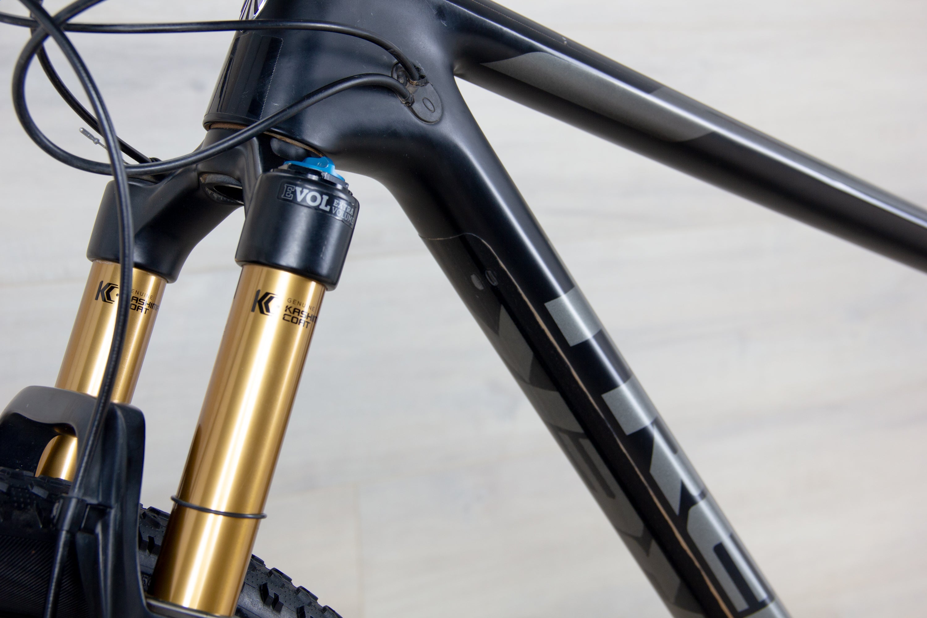 Trek Procaliber 9.9 build - 2020, Medium/Large
