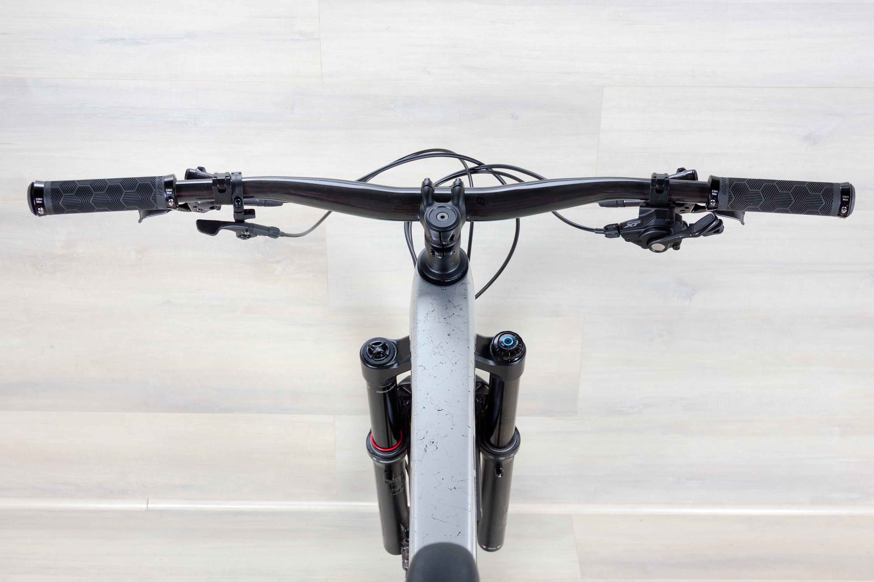 Trek Slash 9.8 Gen 6 - 2024, X-Large