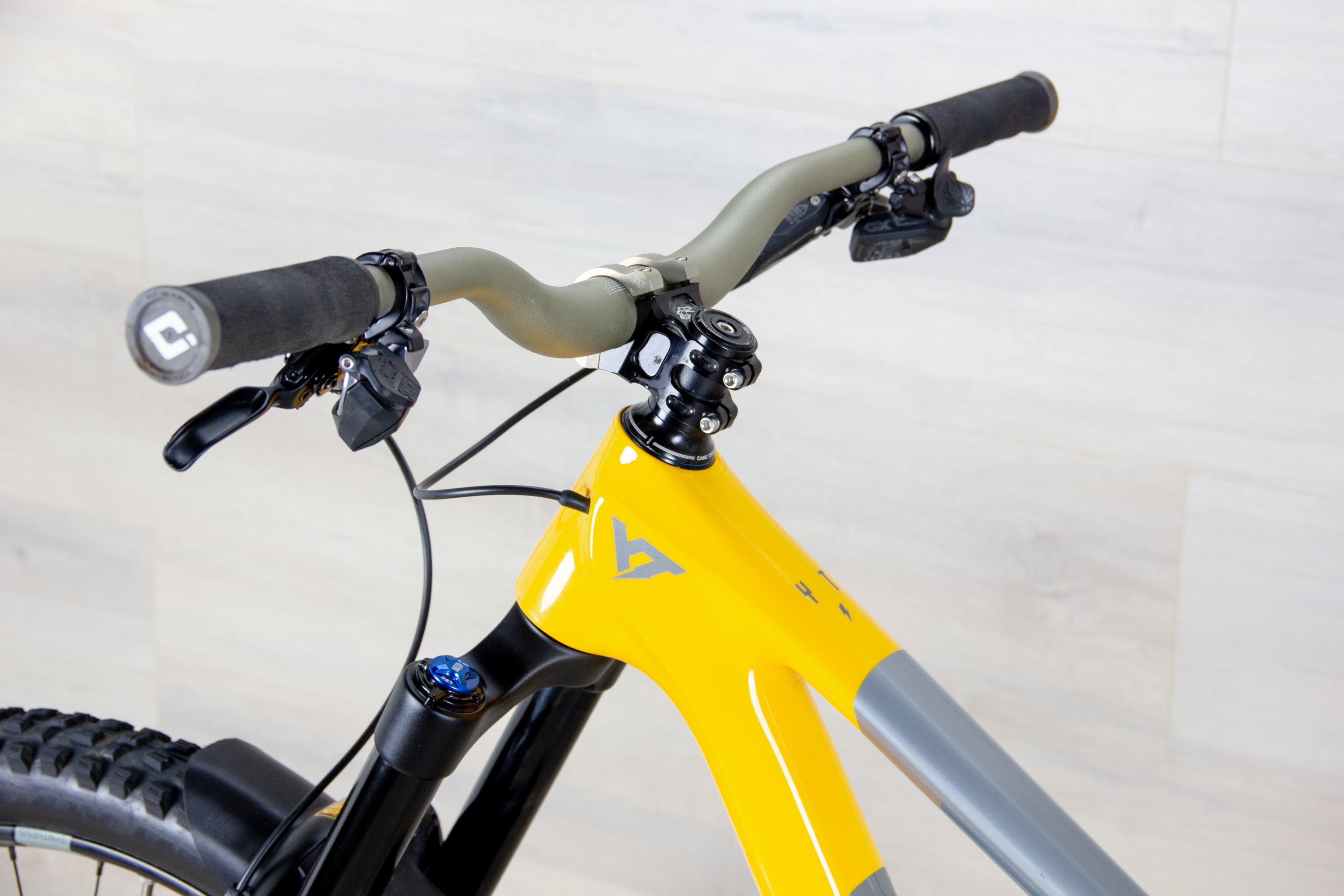 YT Capra MX Uncaged 11 CF - 2024, Medium