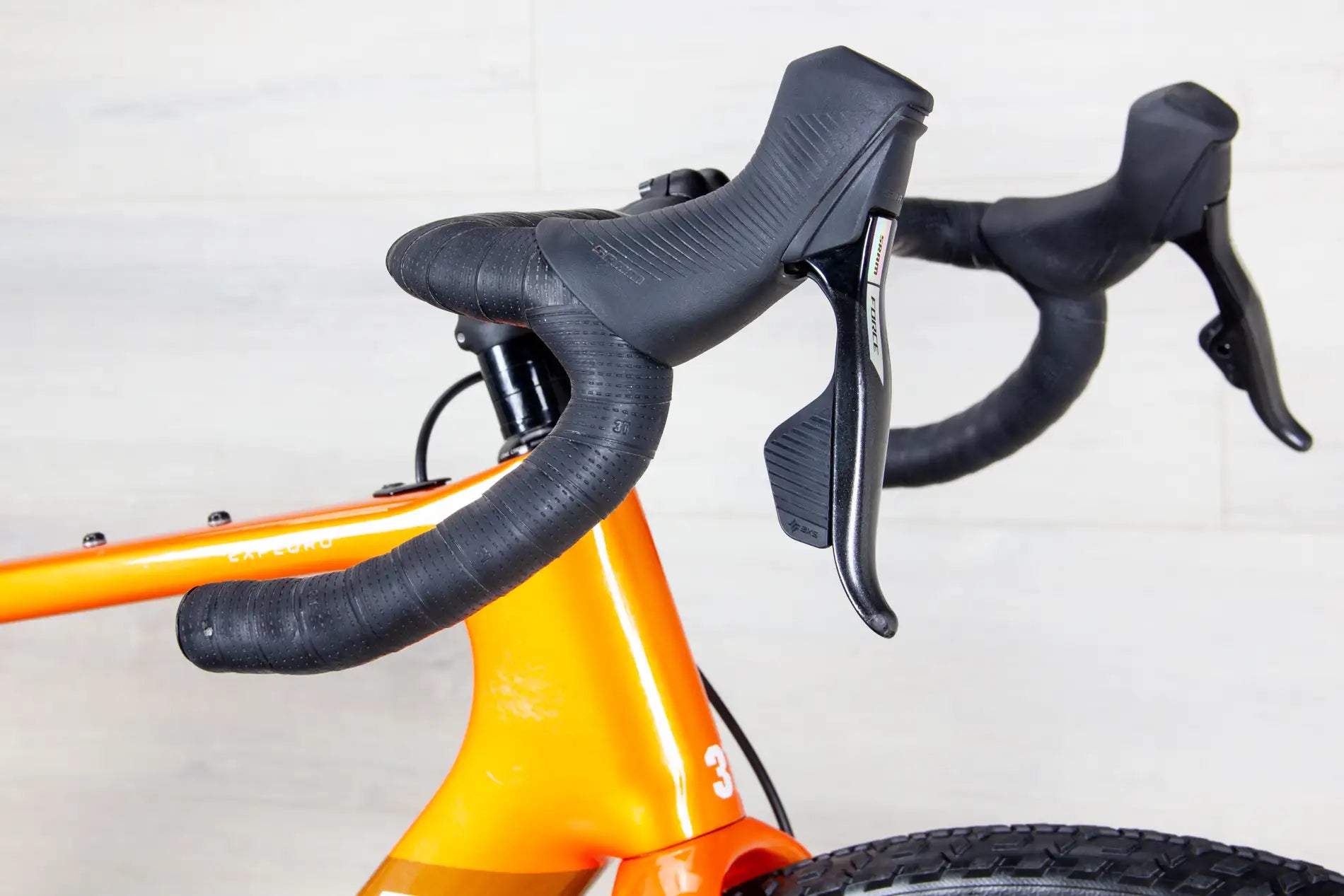 3T Exploro Racemax - 2024, 54 cm