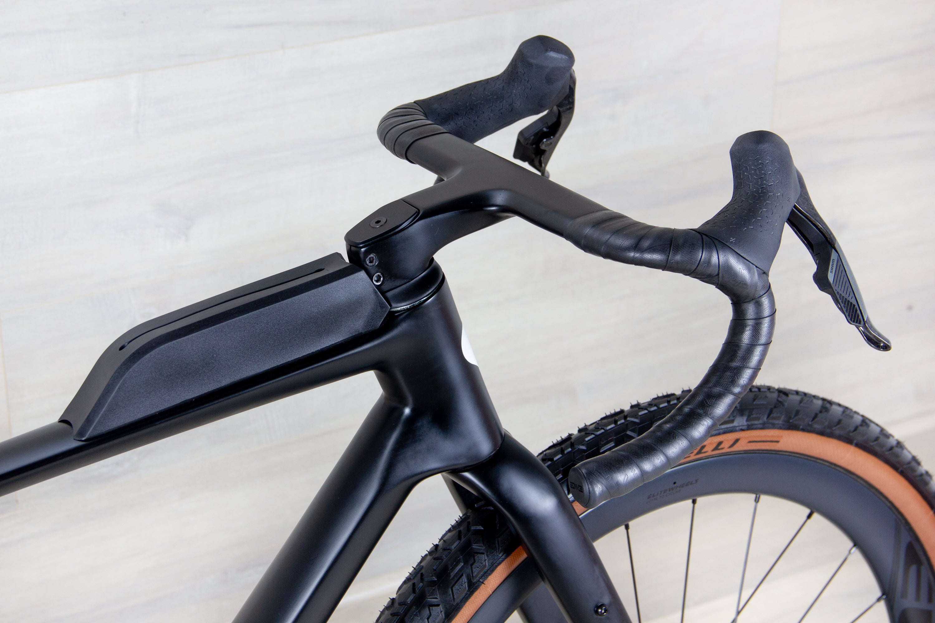 BXT 135 - 2025, 54 cm