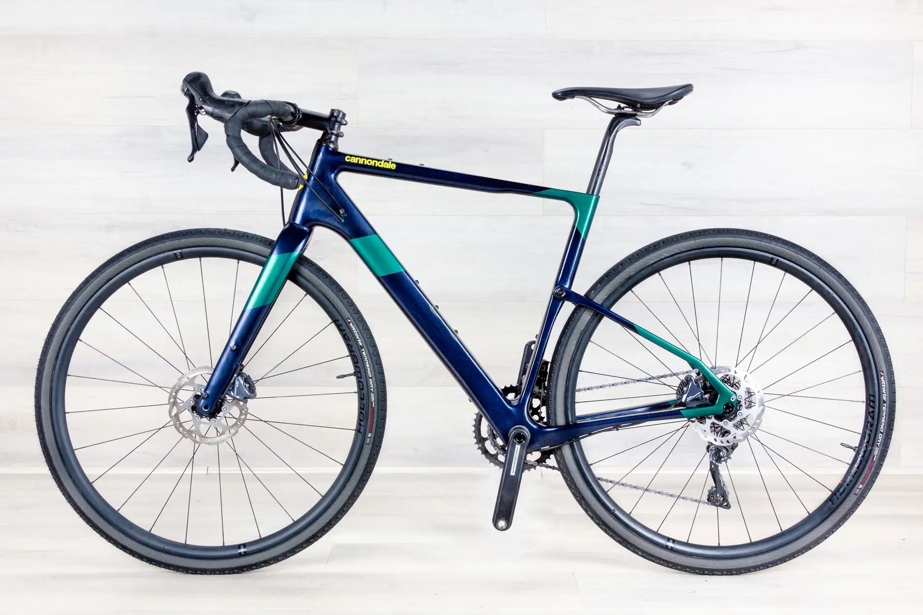 Cannondale Topstone - 2021, Medium/54 cm