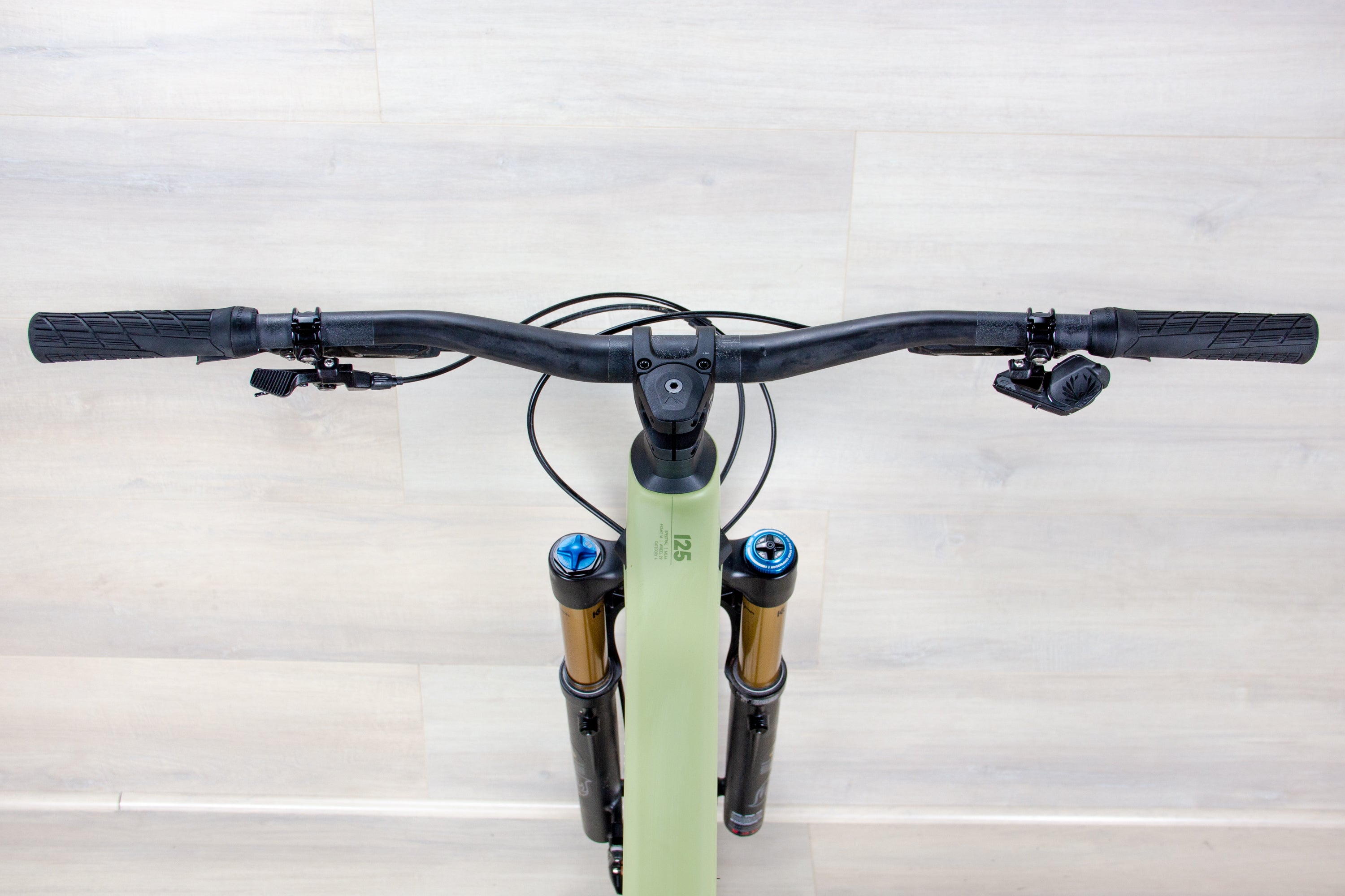 Canyon Spectral 29 CF 9 - 2023, Medium