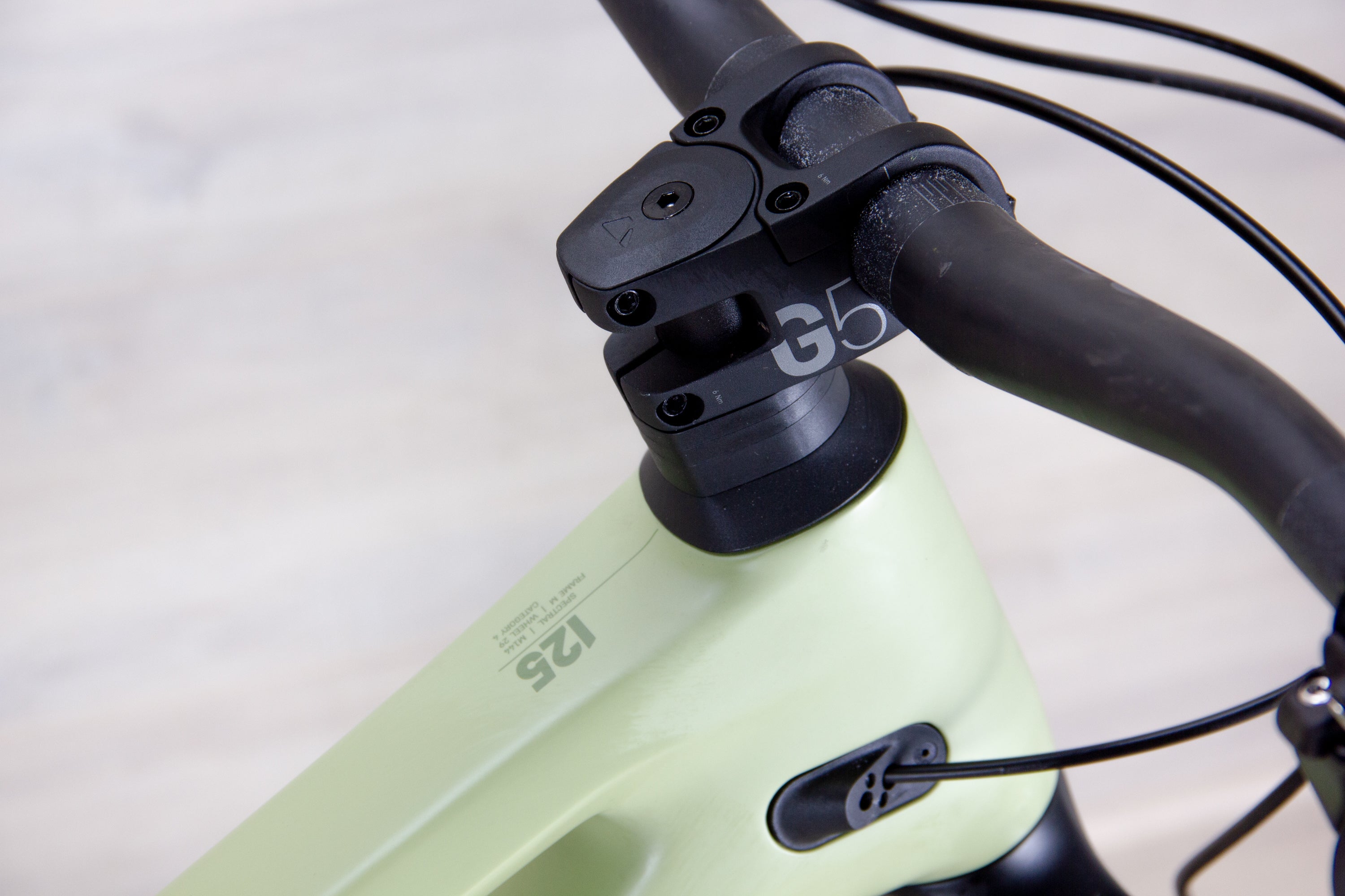 Canyon Spectral 29 CF 9 - 2023, Medium