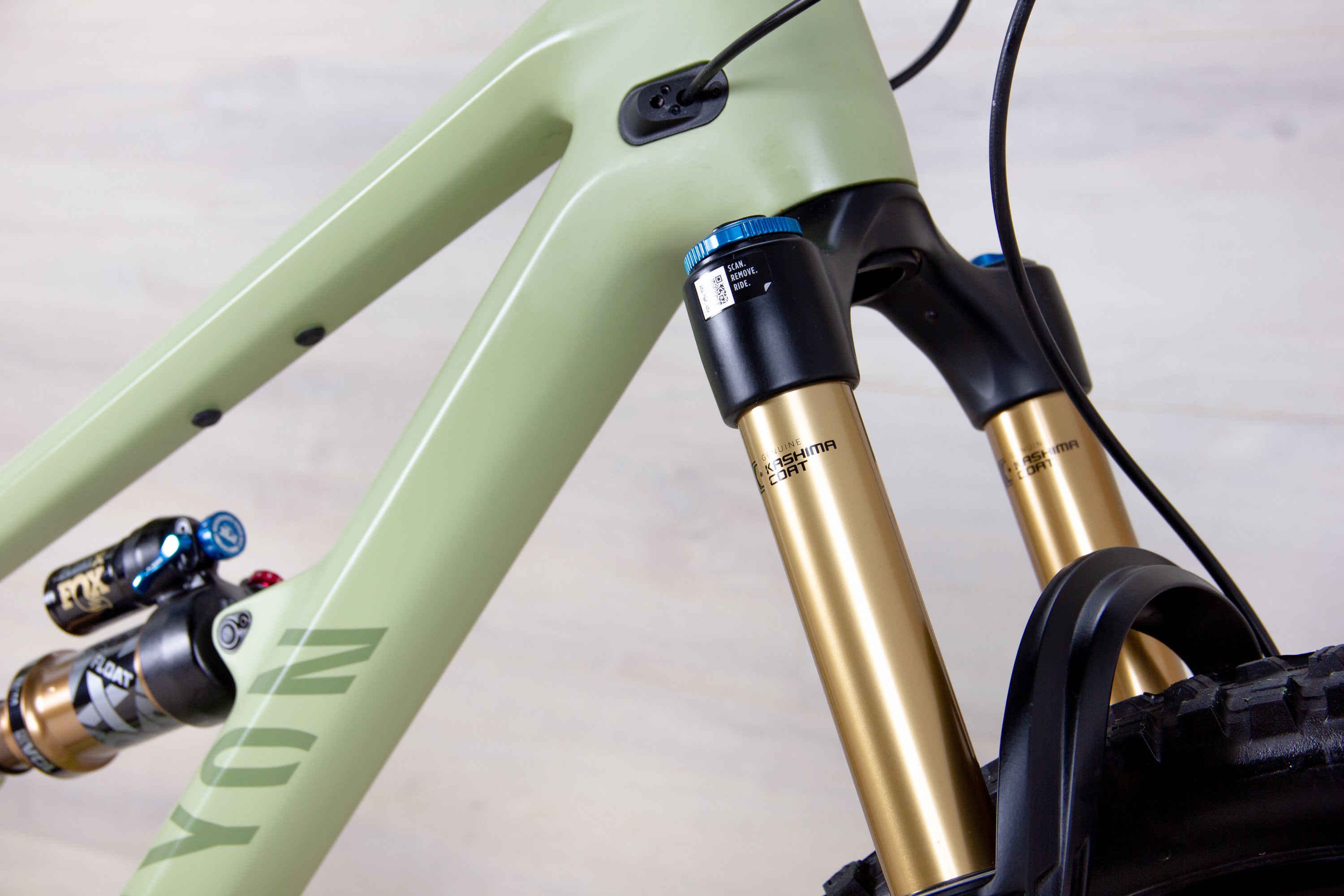 Canyon Spectral 29 CF 9 - 2023, Medium