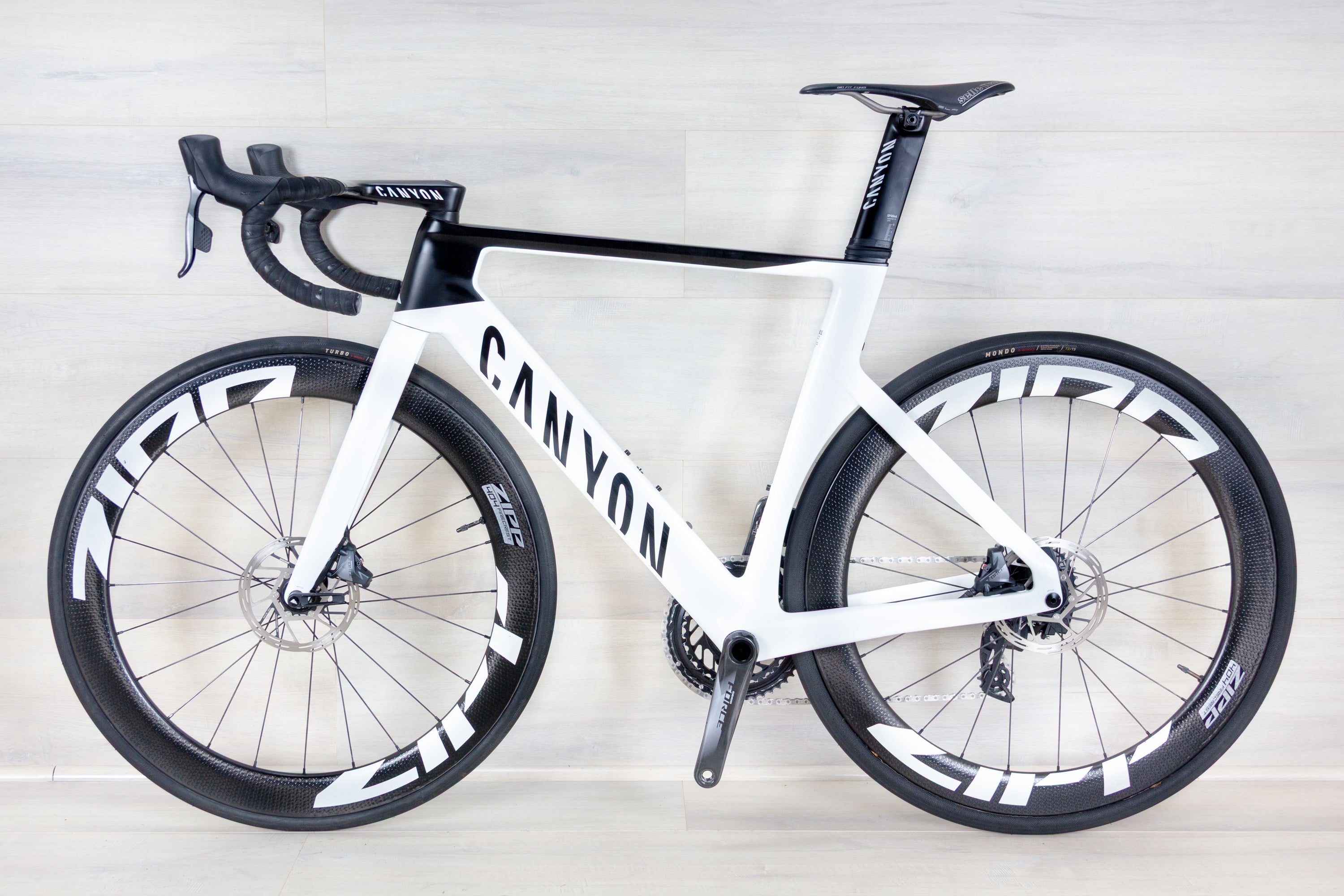 Canyon Aeroad CF SLX - 2023, Medium