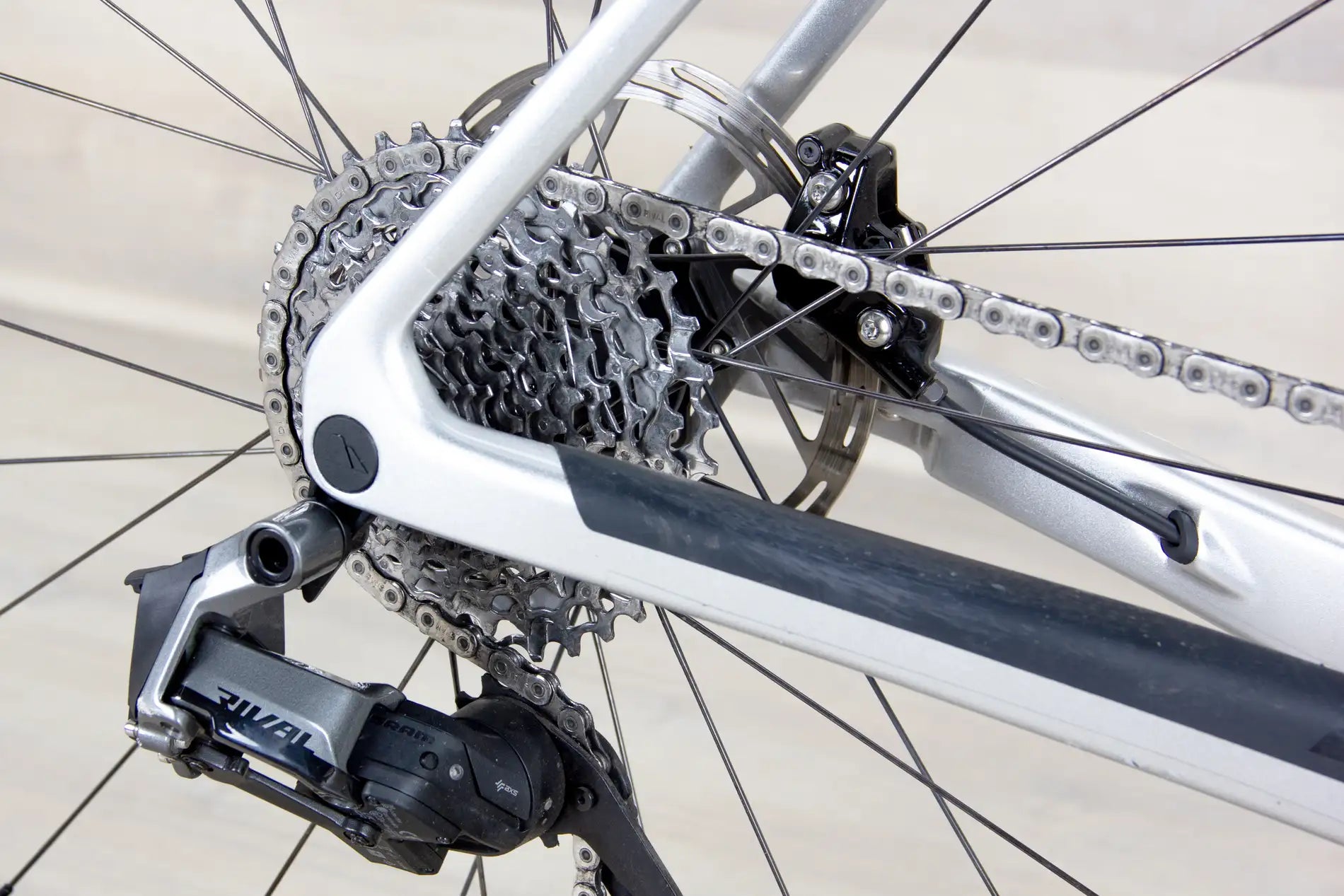 Canyon Endurace CF - 2025, Medium/56 cm