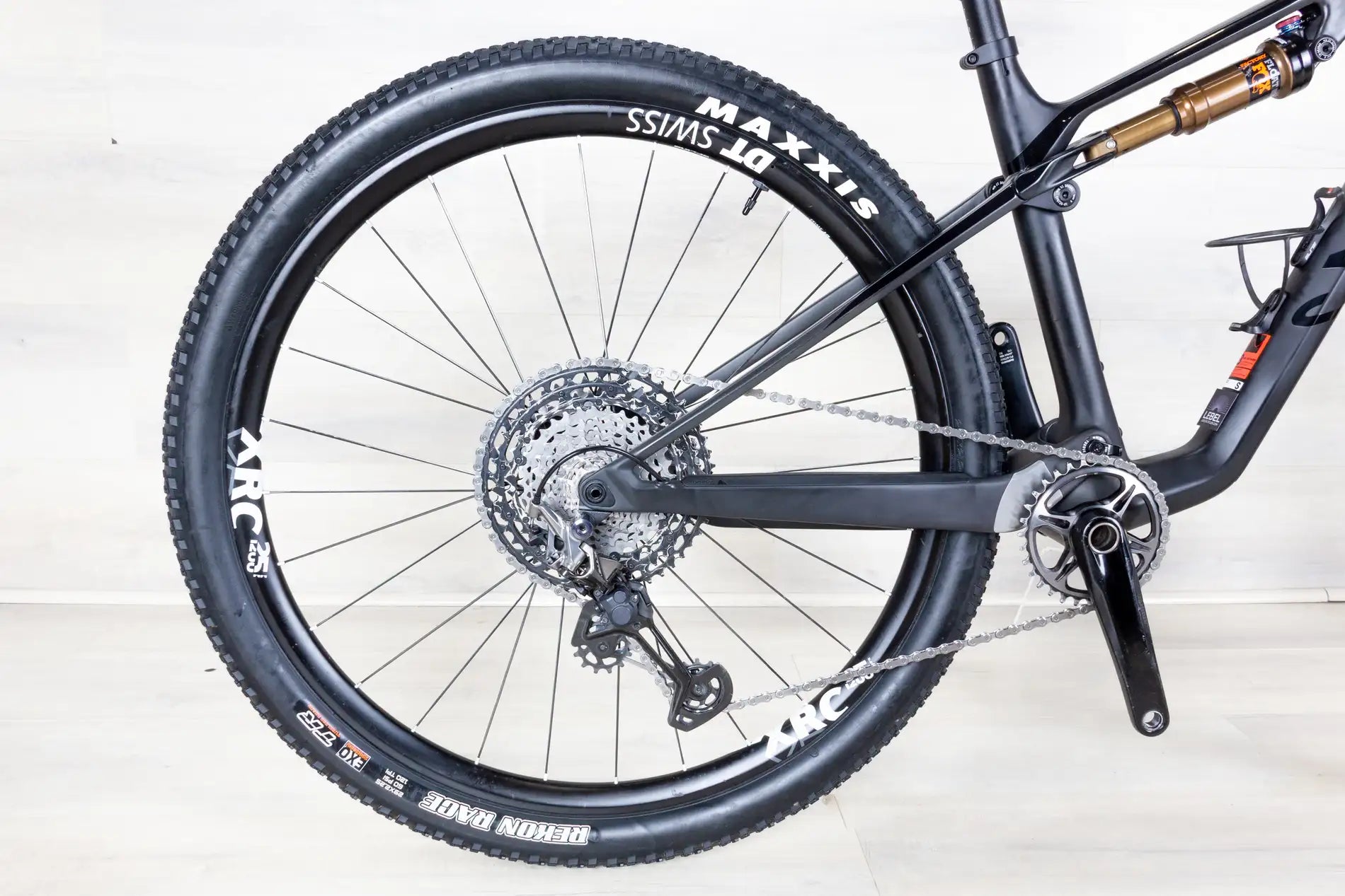 Canyon Lux CF SLX - 2021, Small