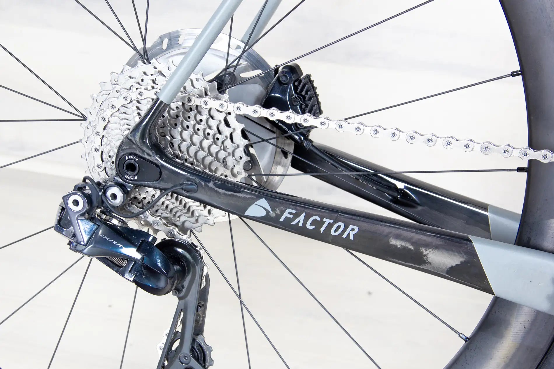 Factor O2 - 2020, 61 cm
