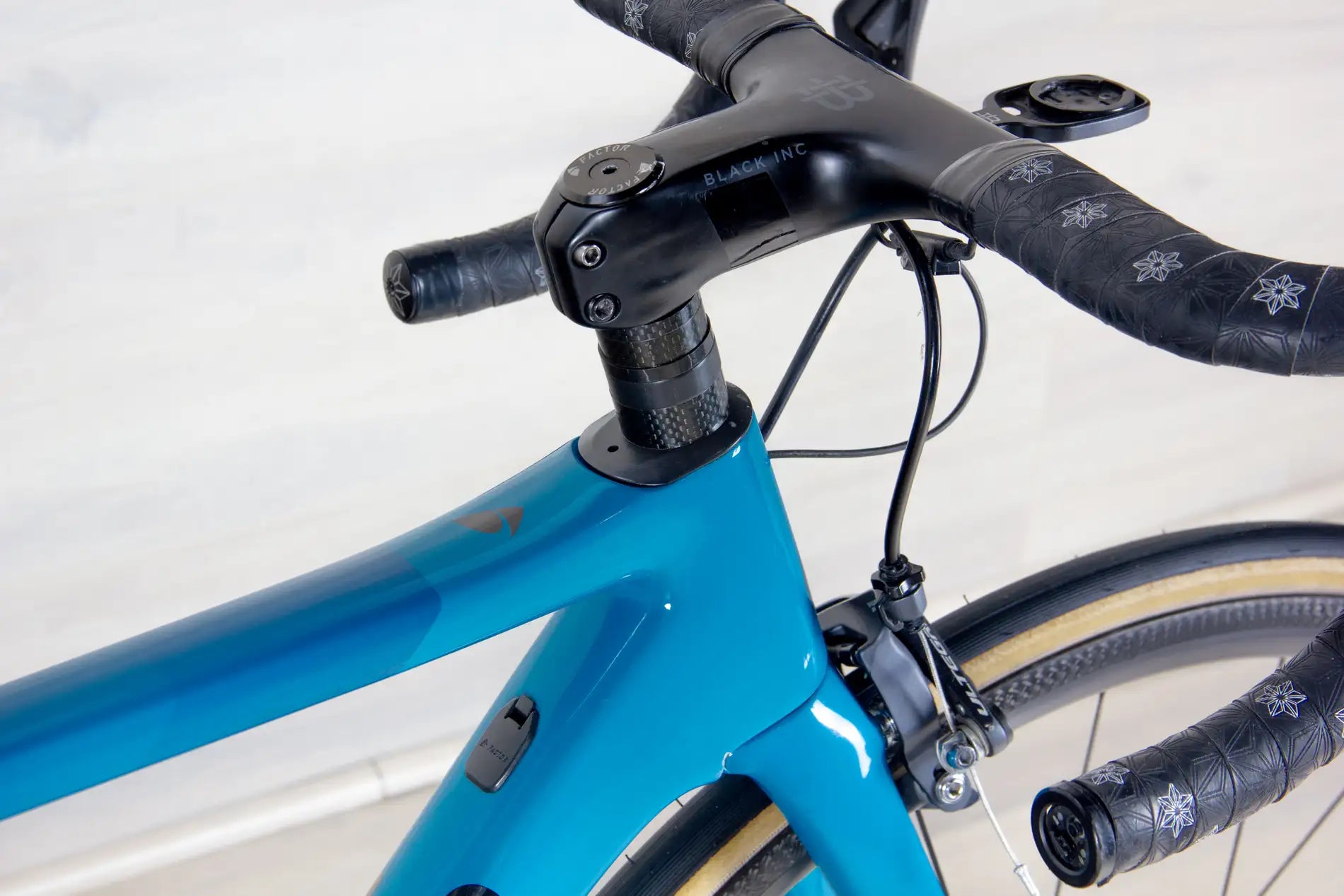 Factor O2 Miami Blue - 2020, 50 cm