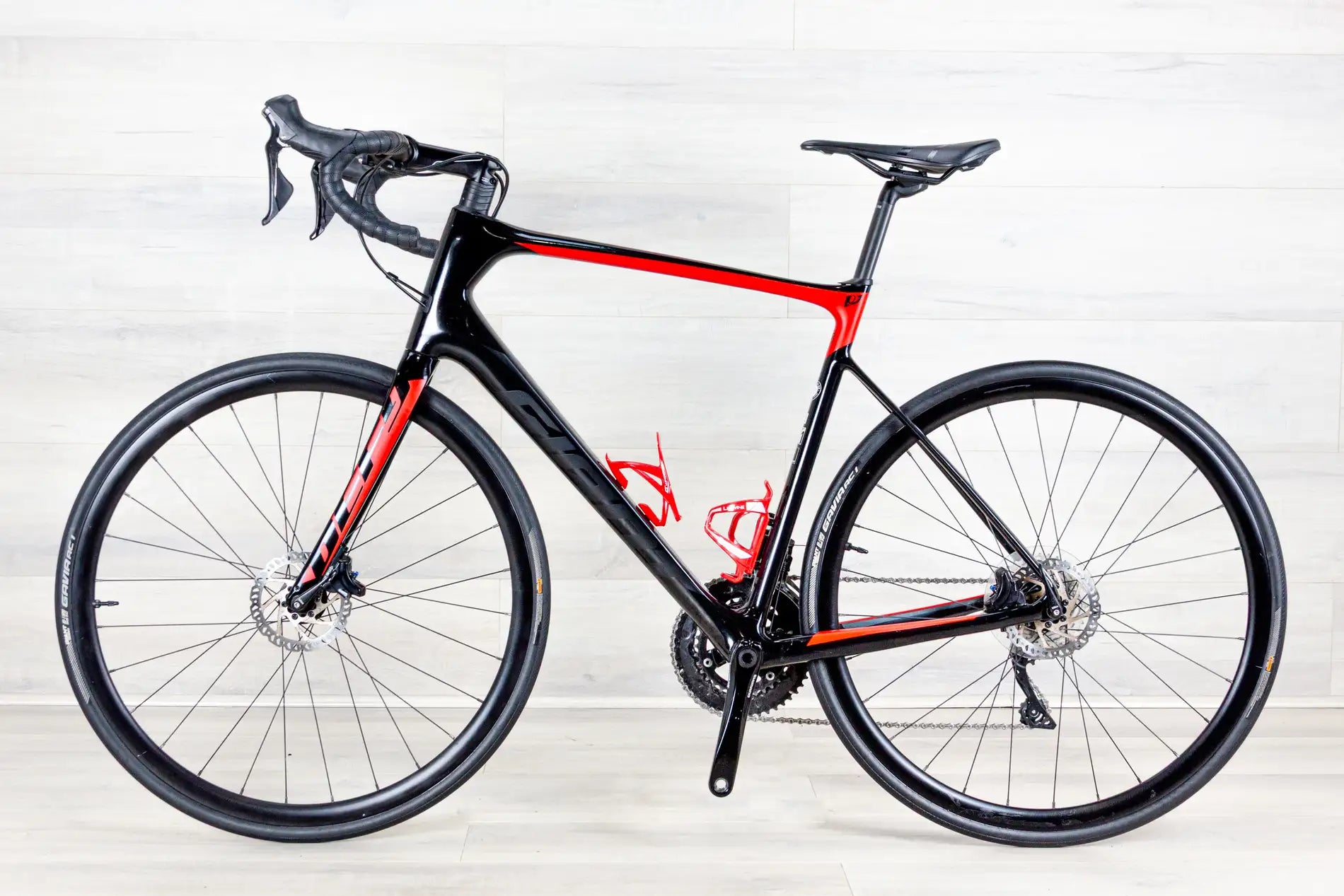 Giant Defy Advanced PRO 1 - 2019, Large/55 cm