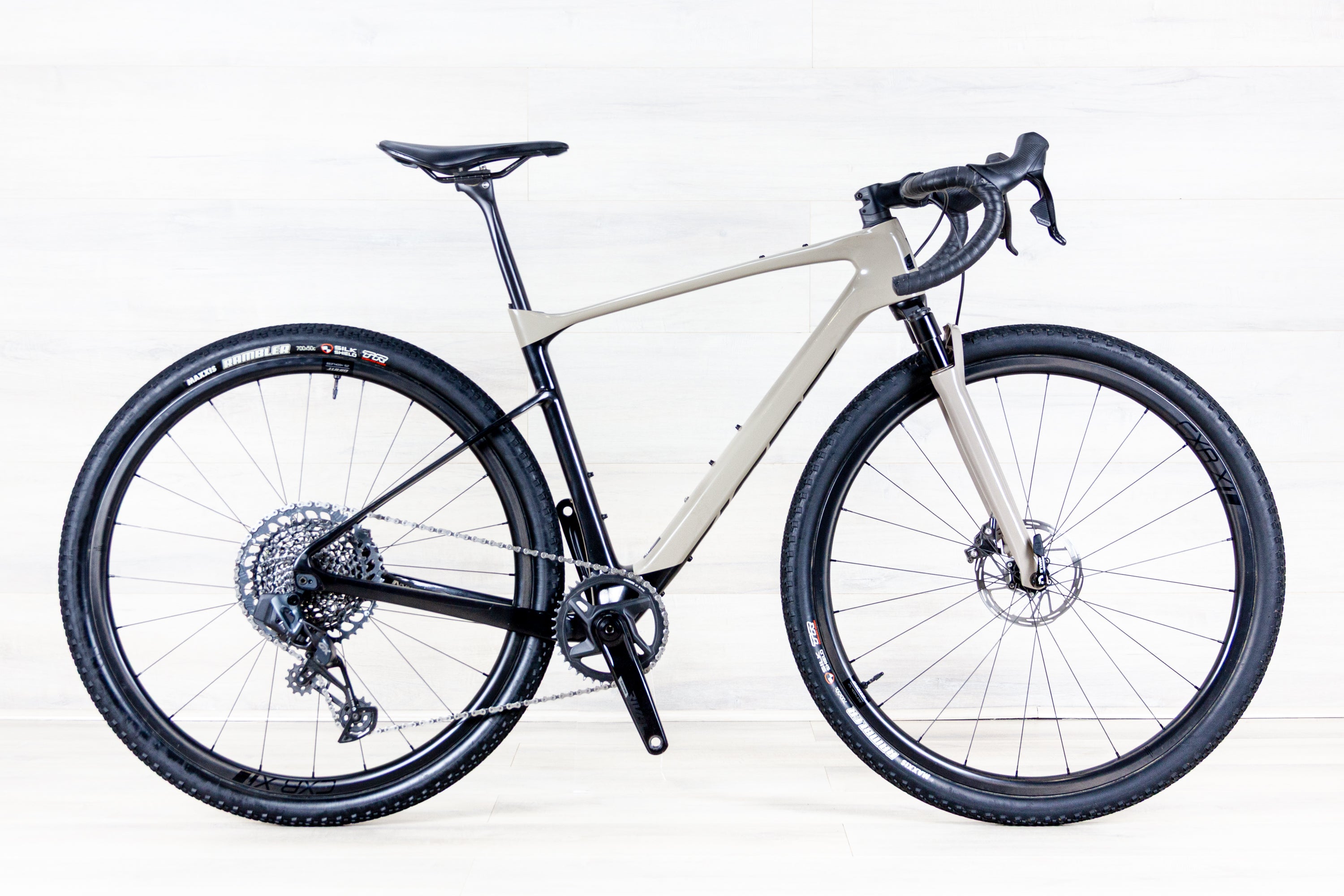 Giant Revolt X Advanced PRO - 2025, Medium/ 53 cm