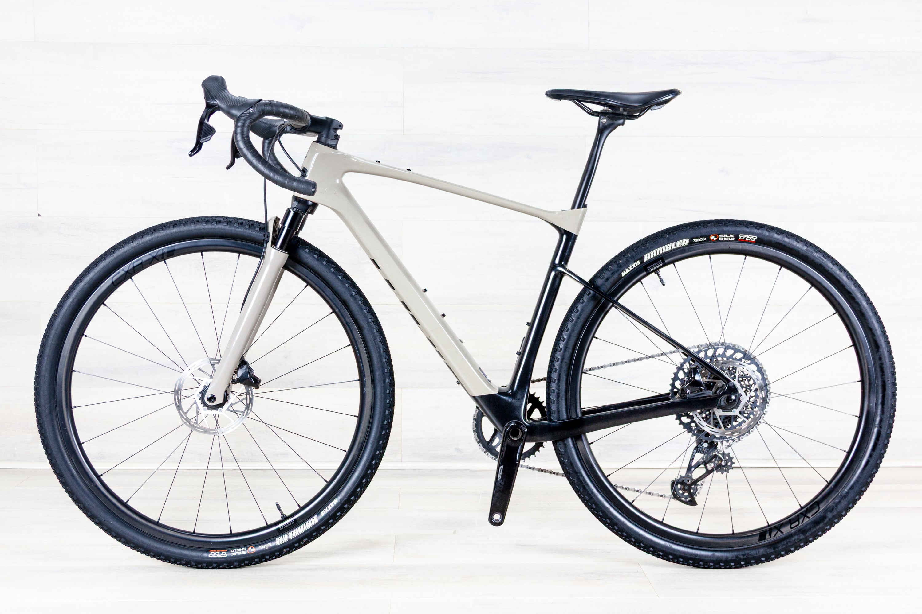 Giant Revolt X Advanced PRO - 2025, Medium/ 53 cm