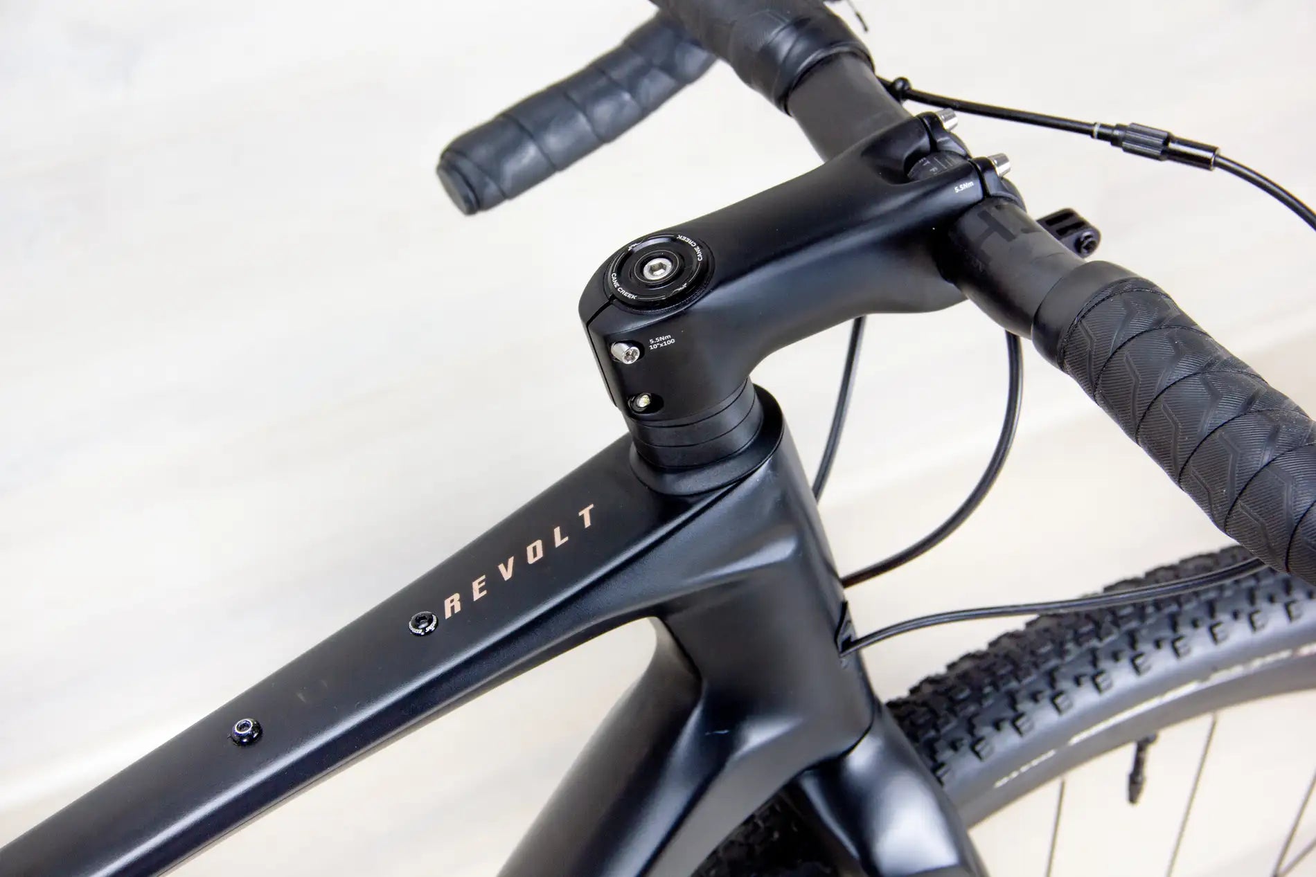 Giant Revolt Advanced PRO - 2023, Medium/54 cm