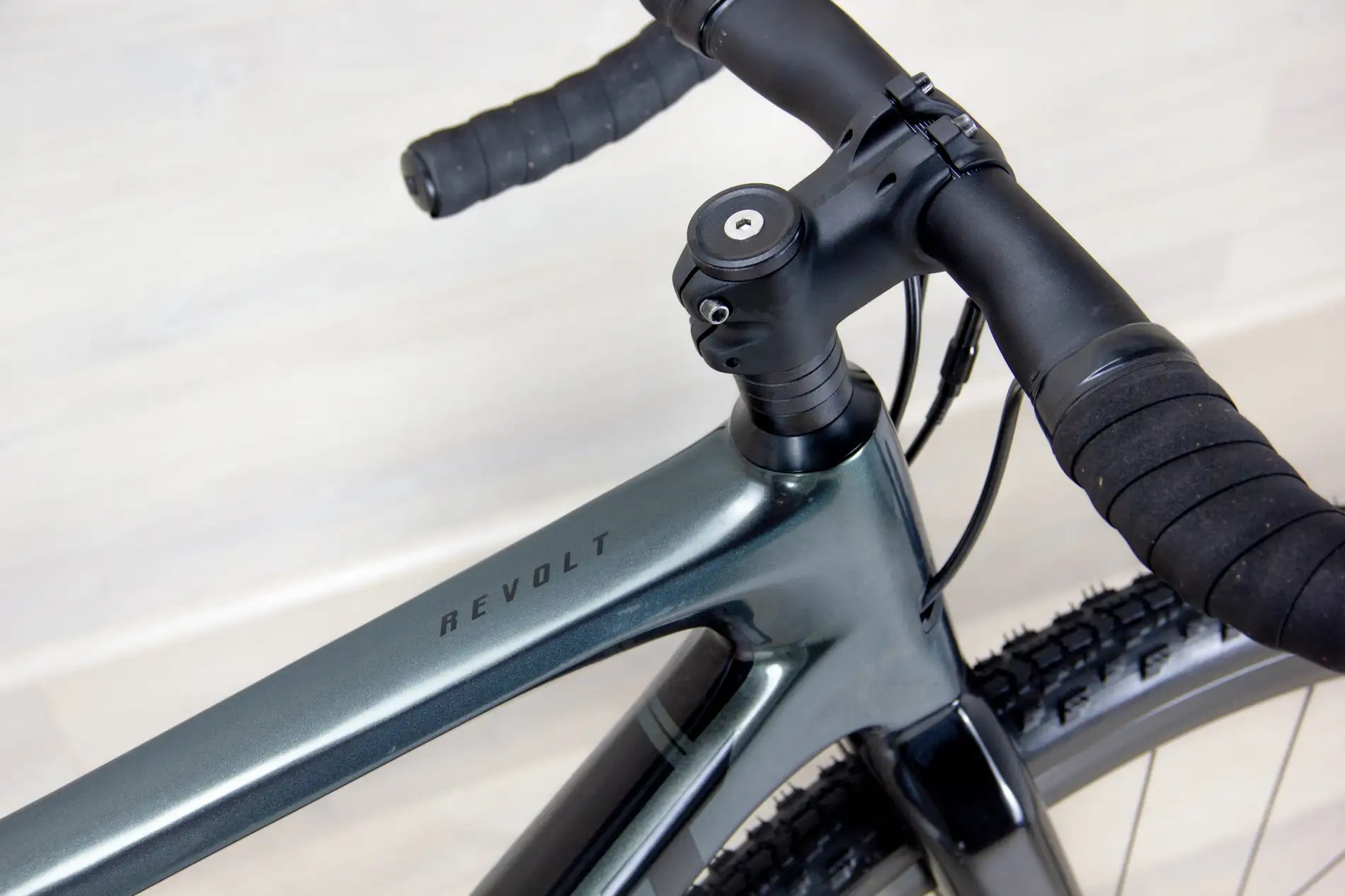 Giant Revolt Advanced PRO 0 - 2023, Small/52 cm