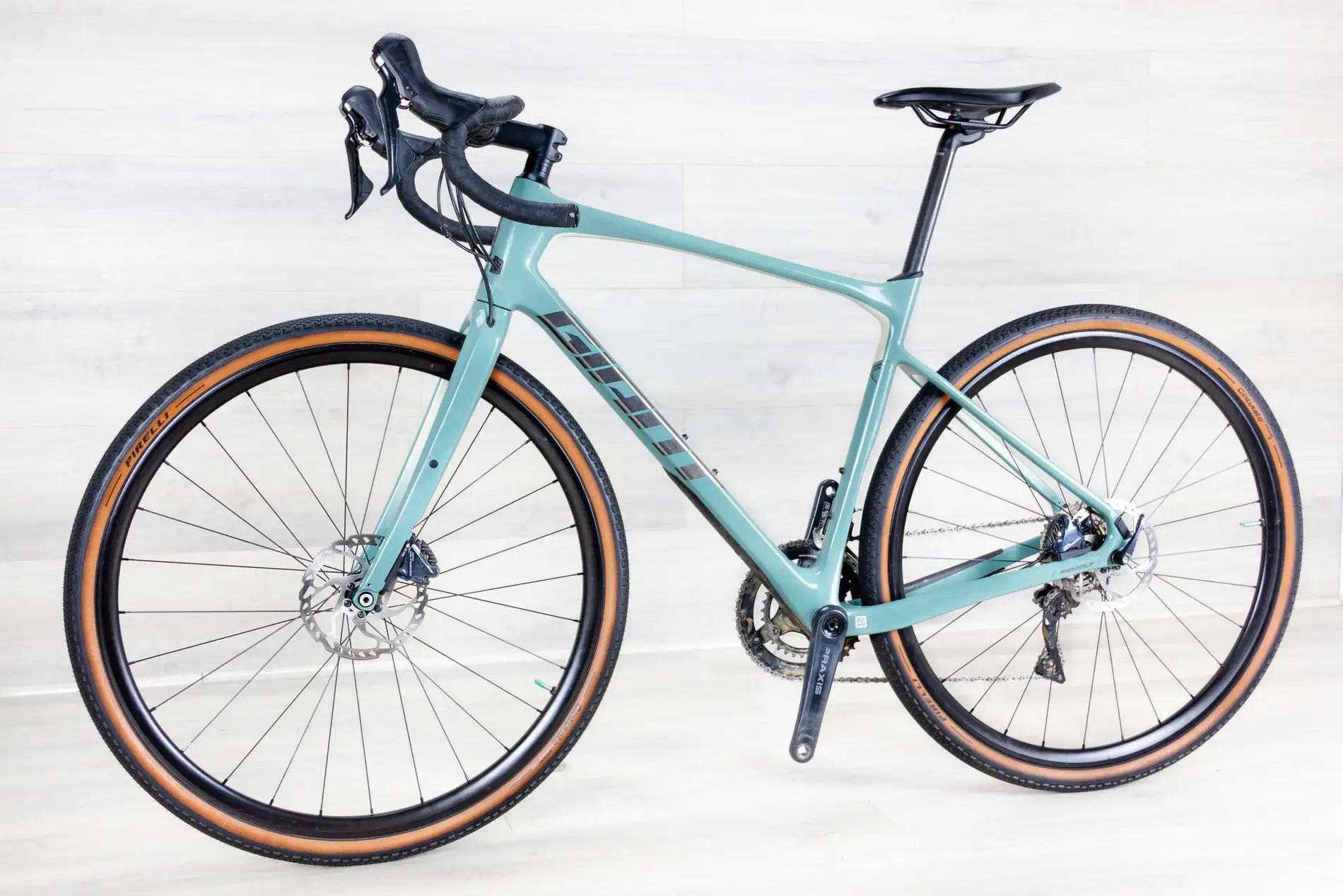 Giant Revolt Advanced 0 - 2022, Medium/54 cm