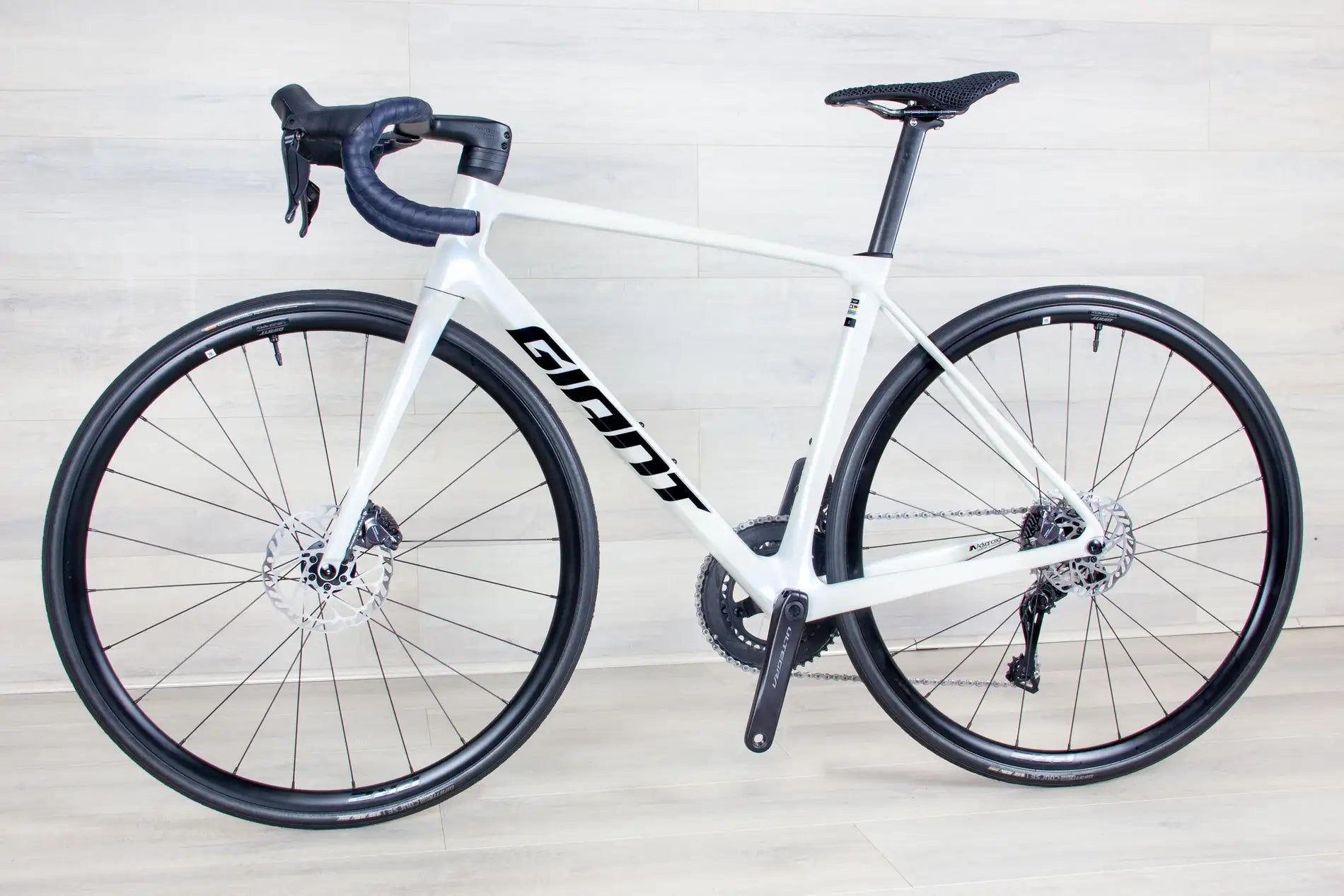 Giant TCR Advanced 2 KOM - 2025, Medium