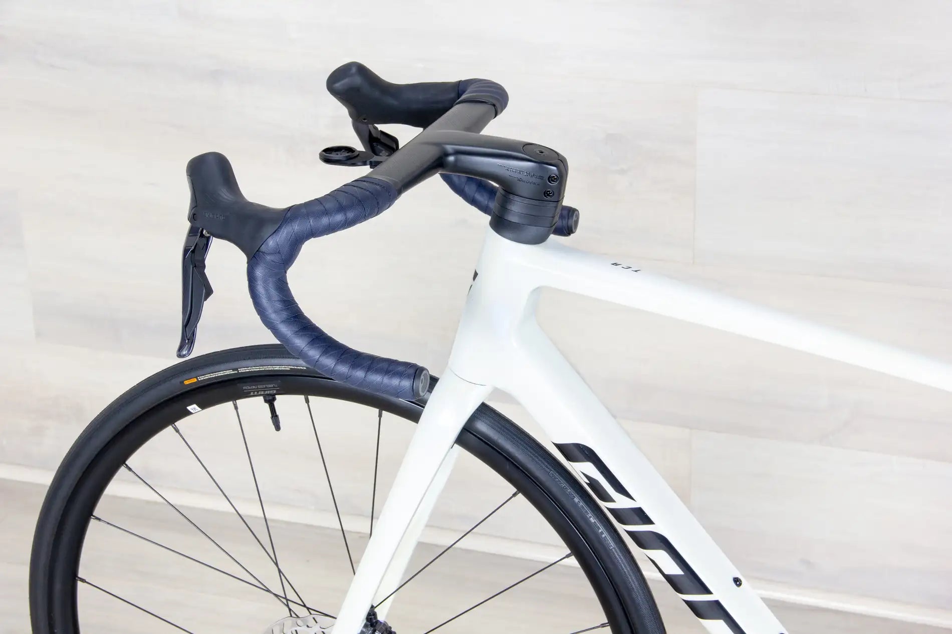 Giant TCR Advanced 2 KOM - 2025, Medium
