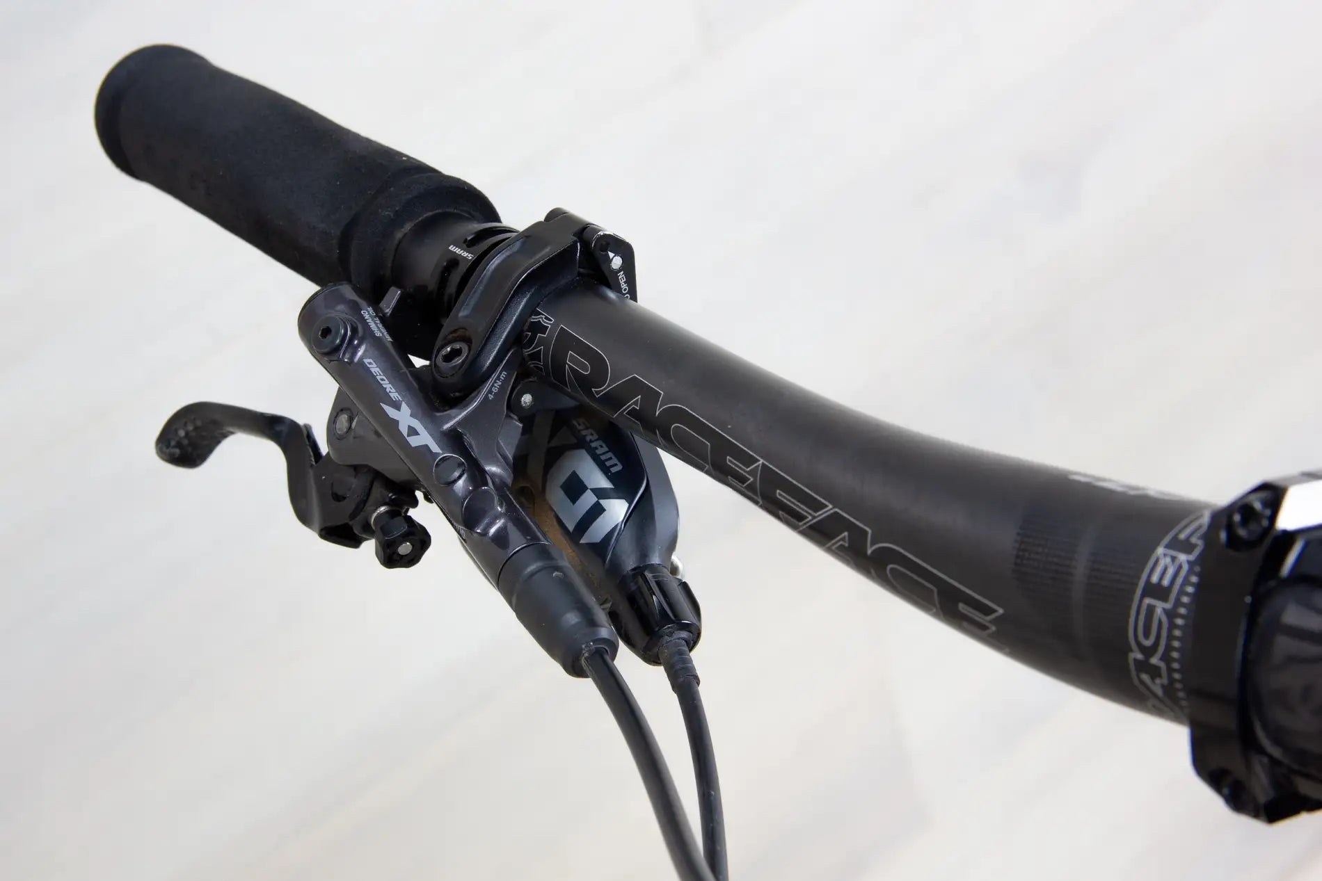 Intense Sniper T - 2024, Medium