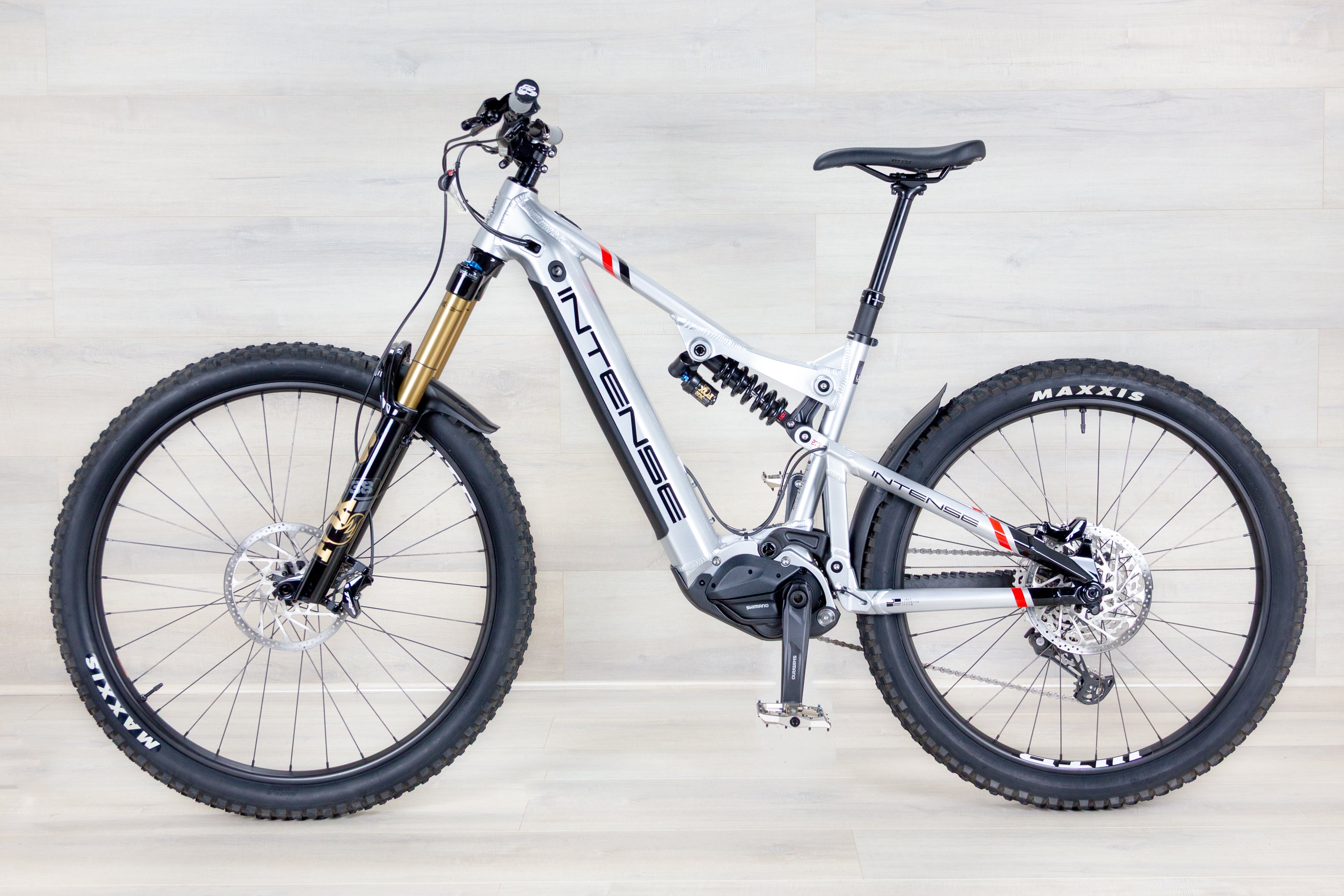 Intense Tazer Pro - 2024, Medium