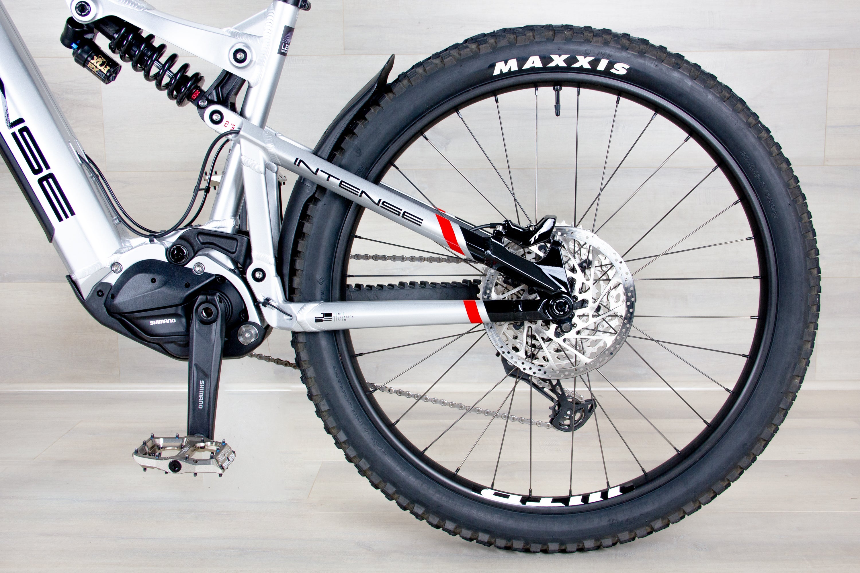 Intense Tazer Pro - 2024, Medium