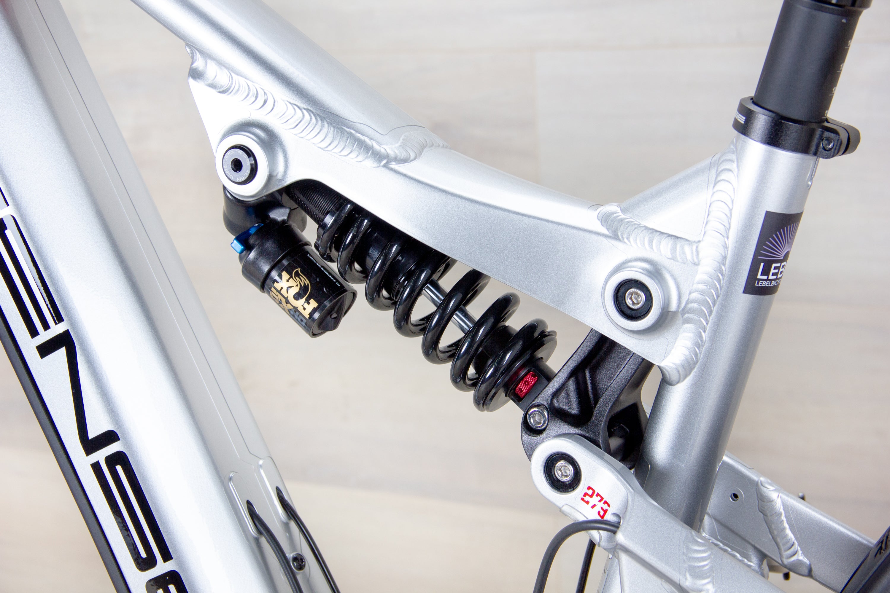 Intense Tazer Pro - 2024, Medium