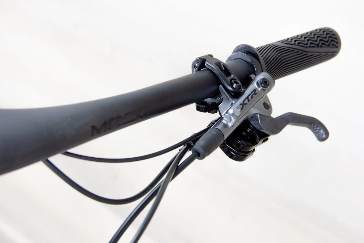 NEW Pinarello Dogma XC - Medium
