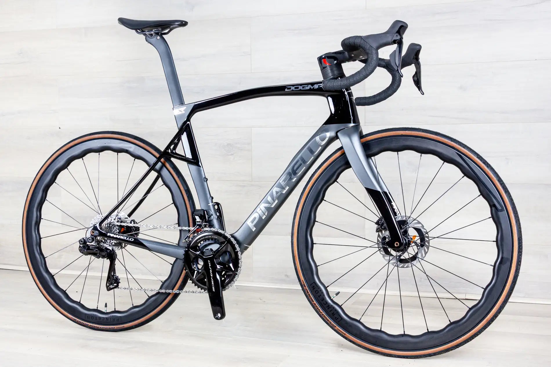 NEW Pinarello Dogma X - 2026, 55 cm