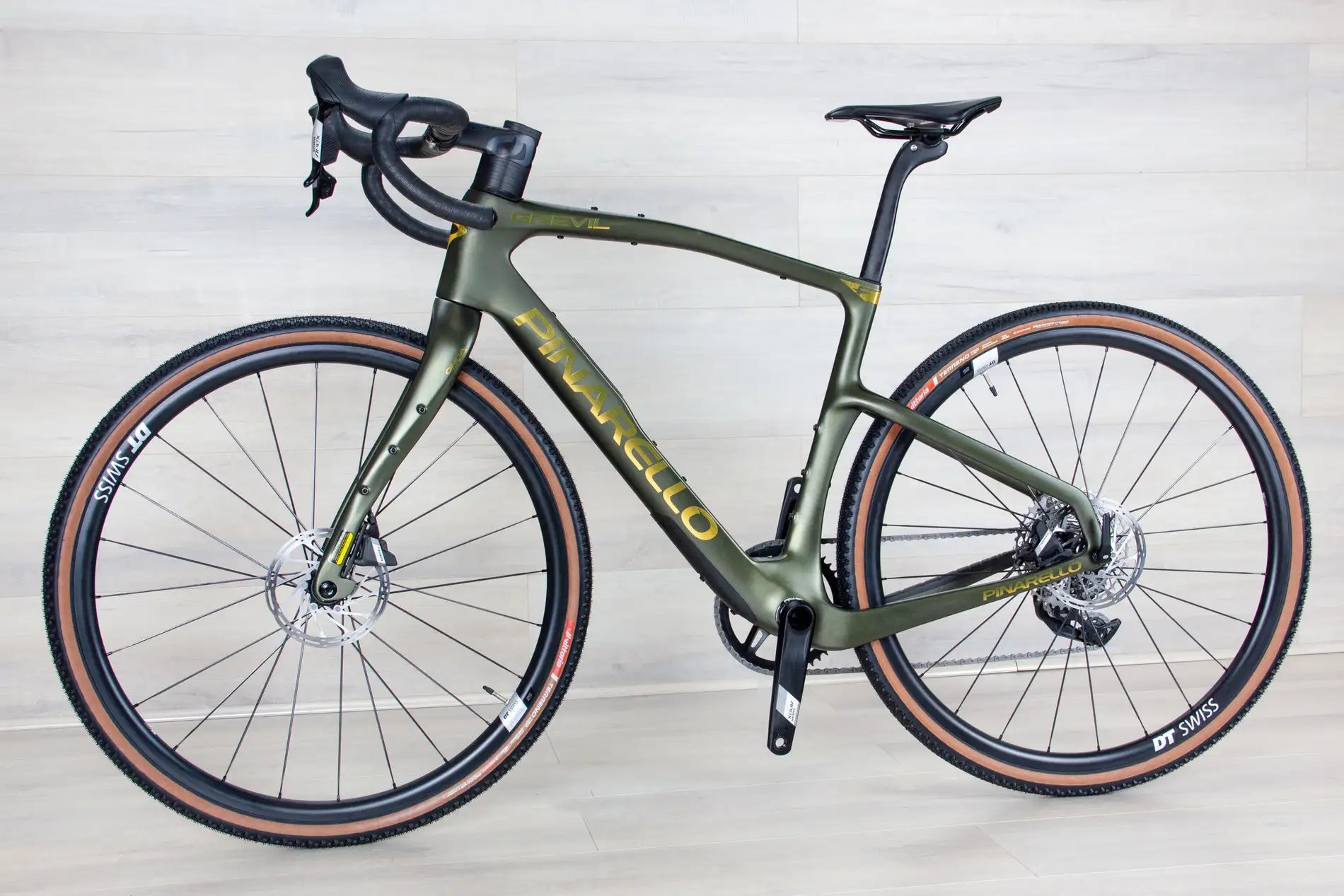 Pinarello Grevil F5 - 2024, 53 cm – Lebel Bicycles