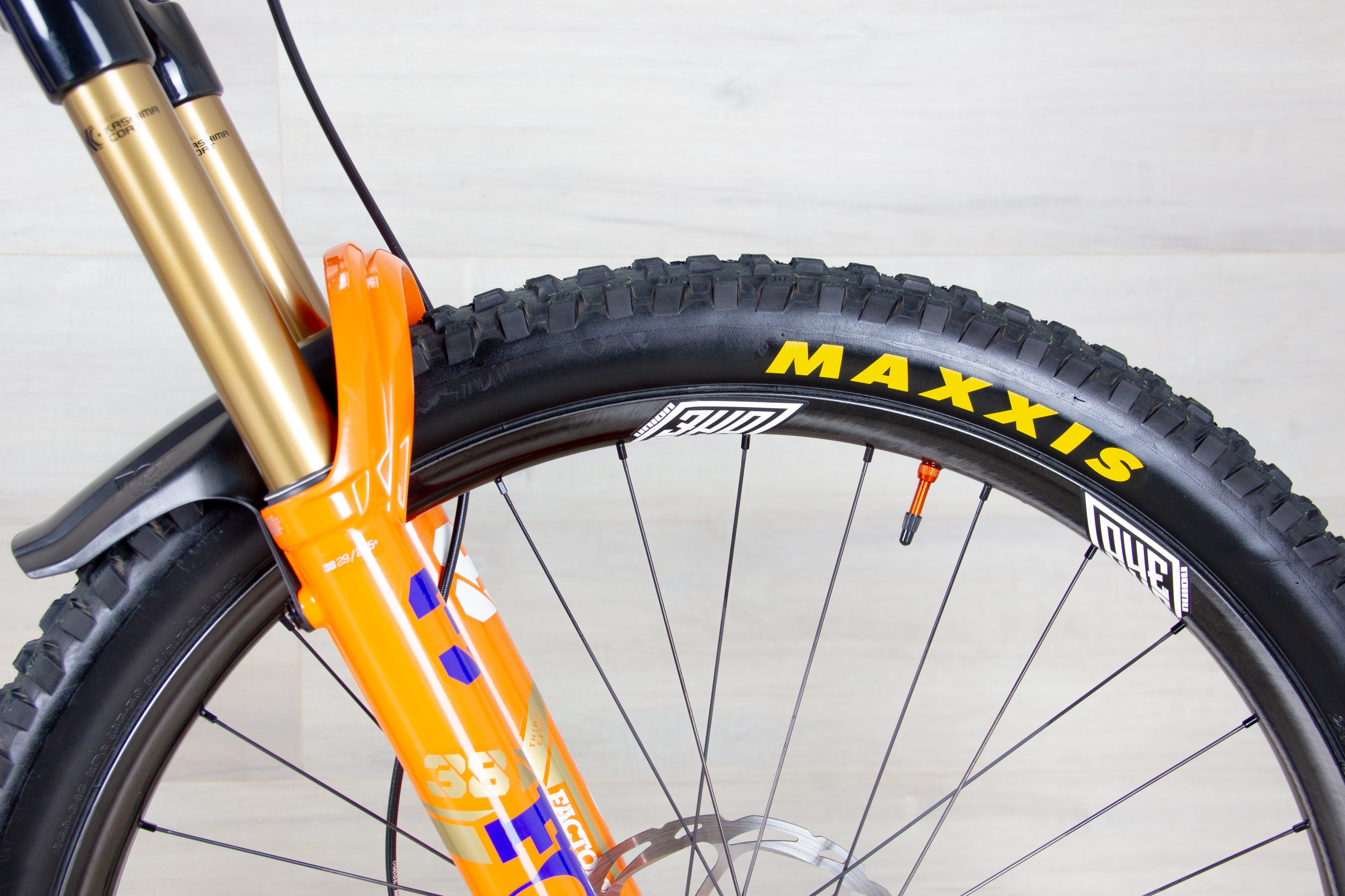 Pivot Firebird Pro XT/XTR Bike PFR Limited Edition - 2024, Large