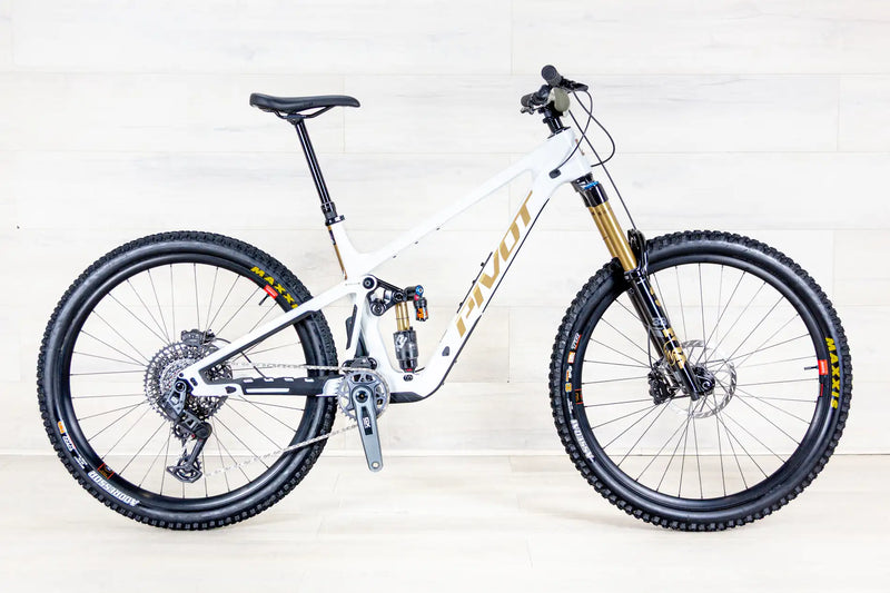 Pivot Firebird Pro - 2025, Large