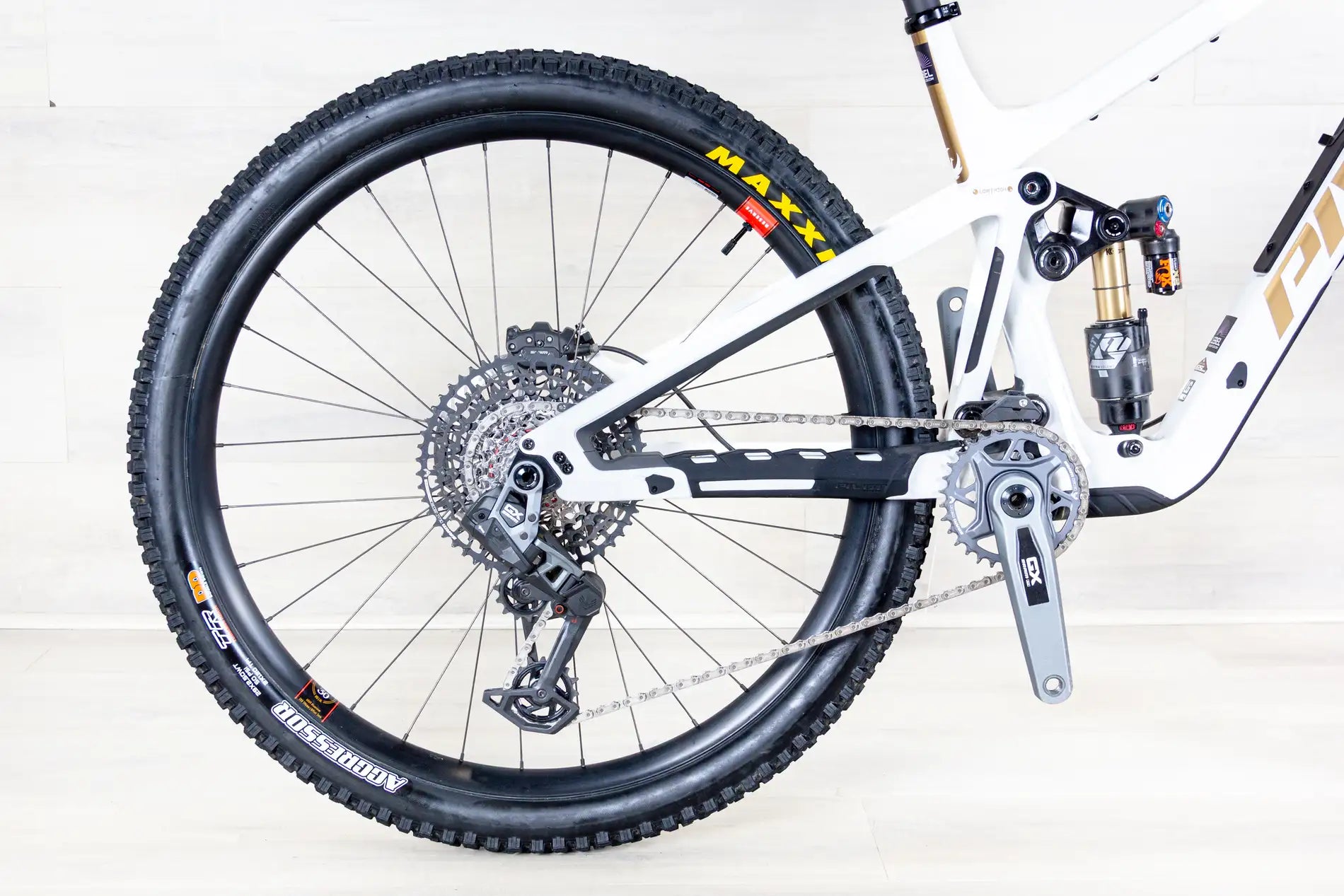 Pivot Firebird Pro - 2025, Large
