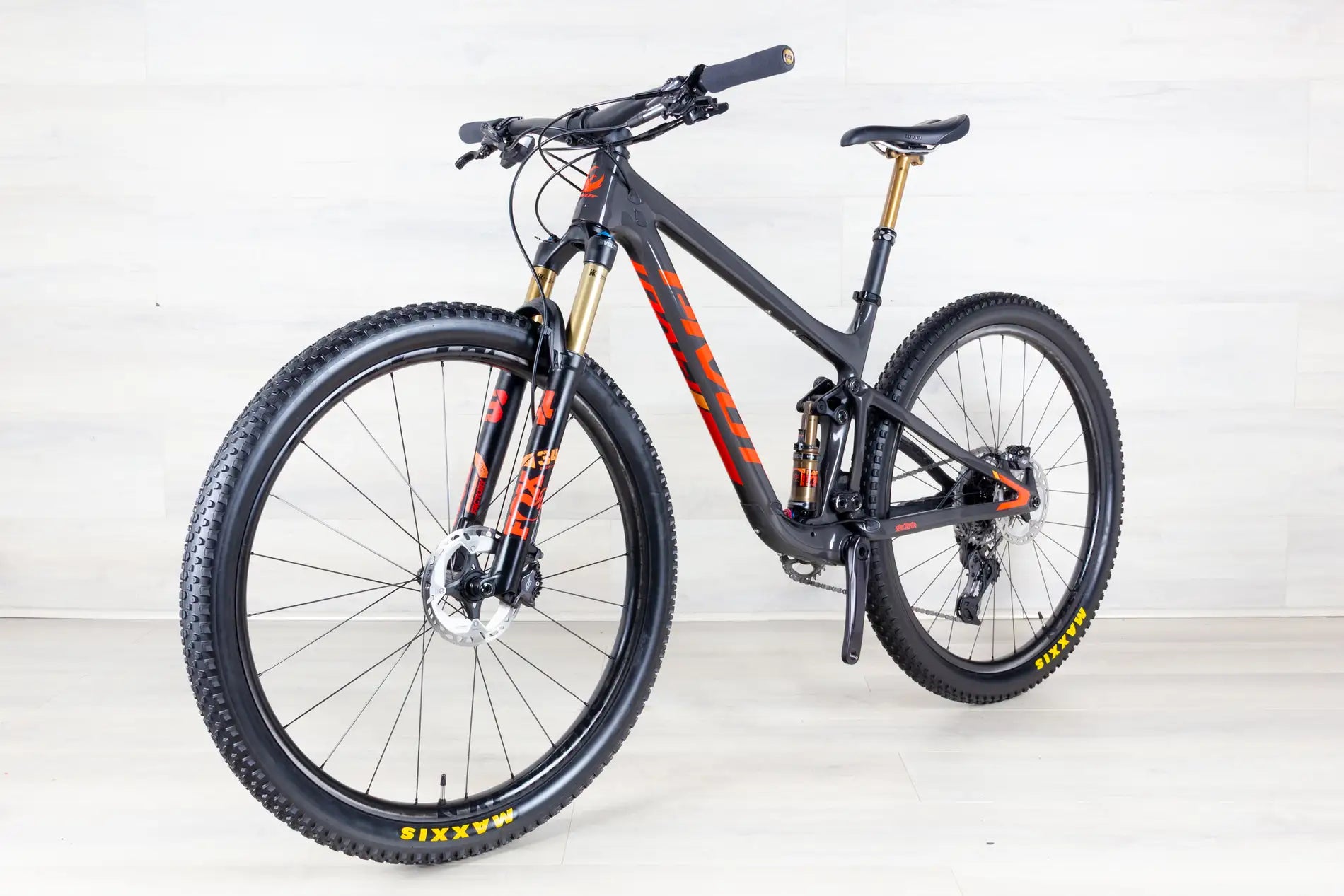 Pivot Mach 4 SL - 2023, Medium