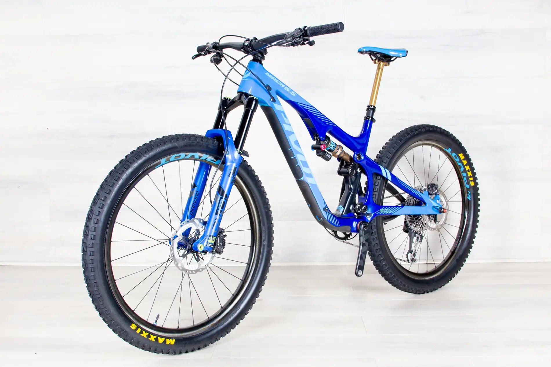 Pivot Mach 5.5 10th Anniversary Edition - 2018, Medium