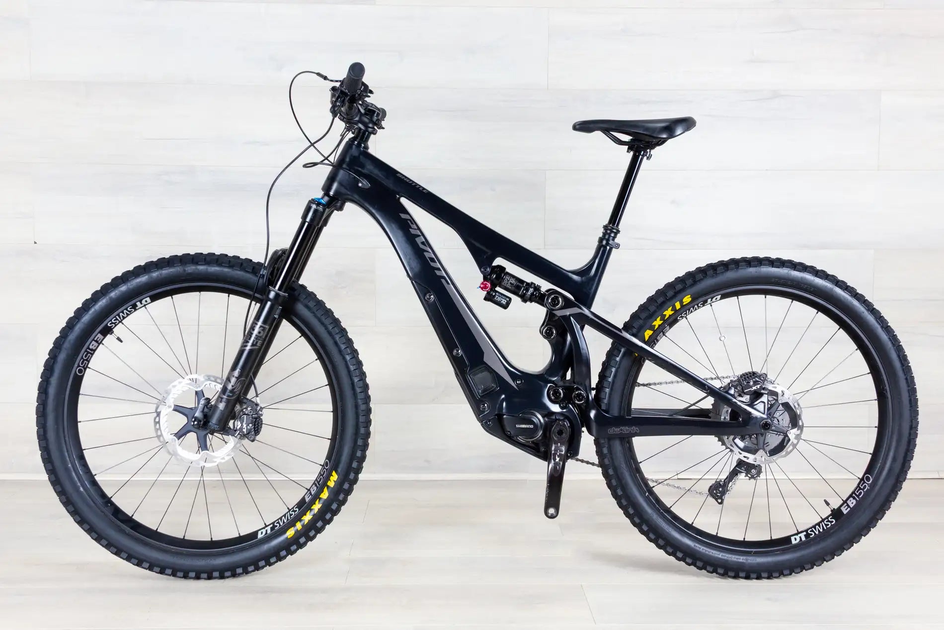 Pivot Shuttle - 2019, Medium