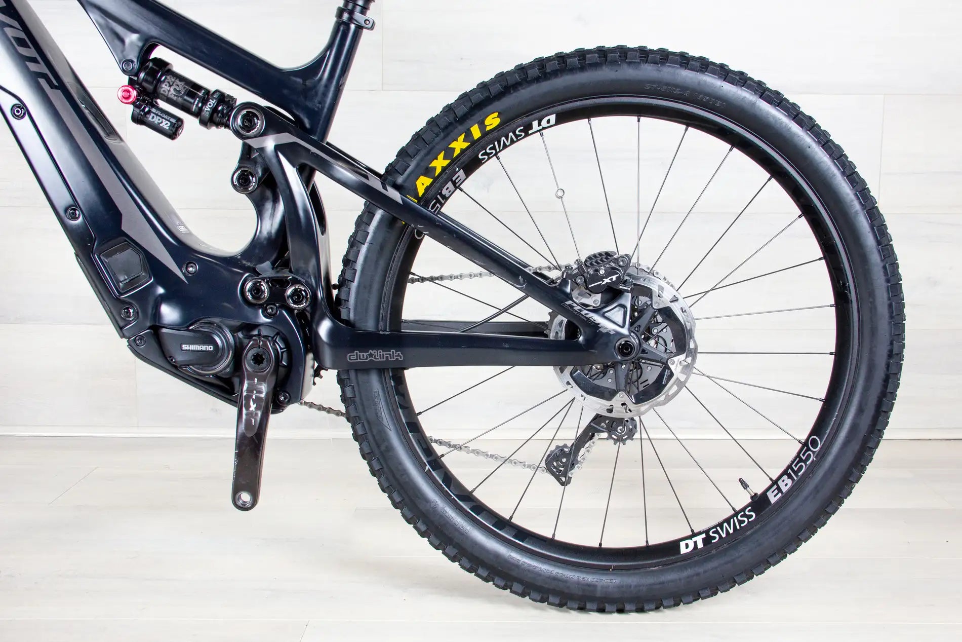 Pivot Shuttle - 2019, Medium
