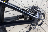 Pivot Shuttle - 2019, Medium