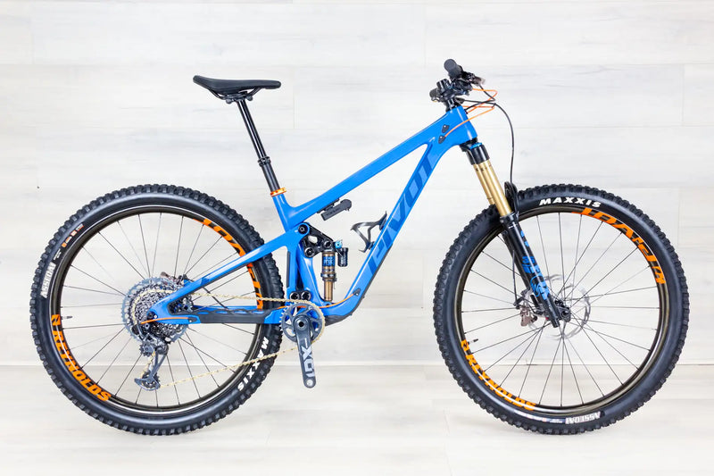 Pivot Switchblade V2 - 2021, Medium