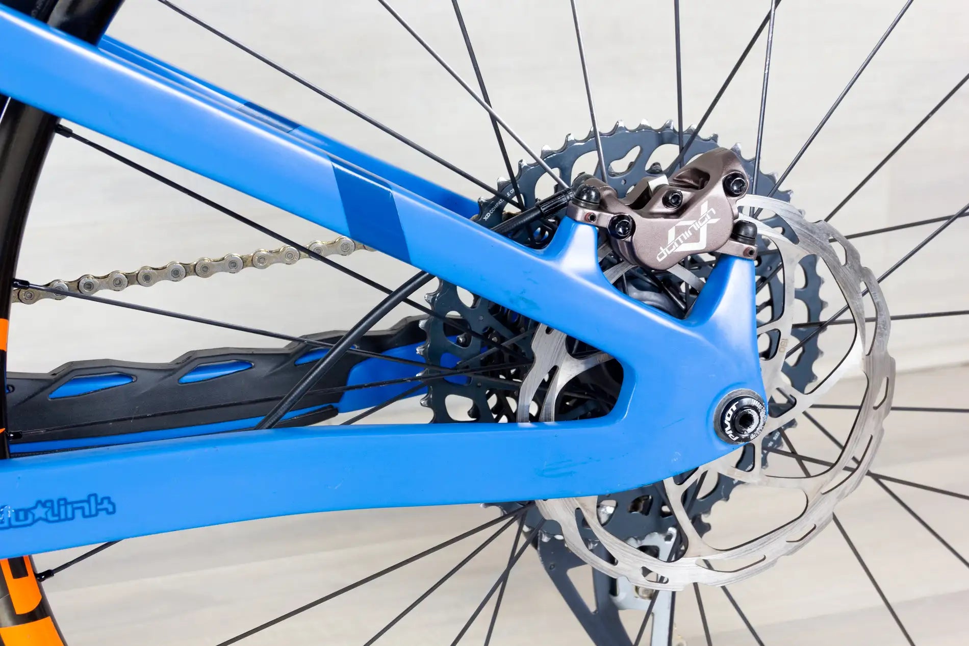 Pivot Switchblade V2 - 2021, Medium