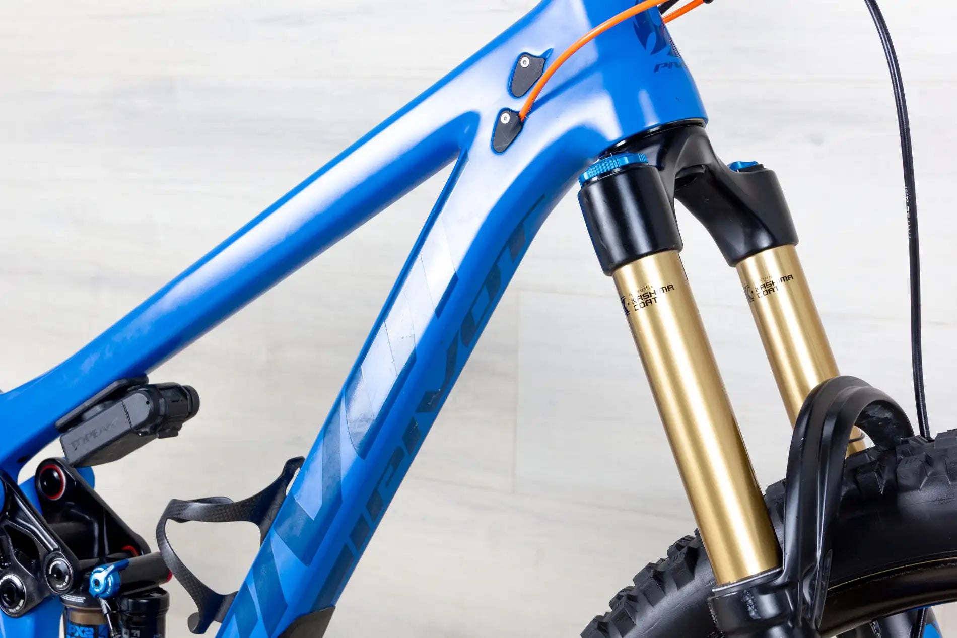 Pivot Switchblade V2 - 2021, Medium